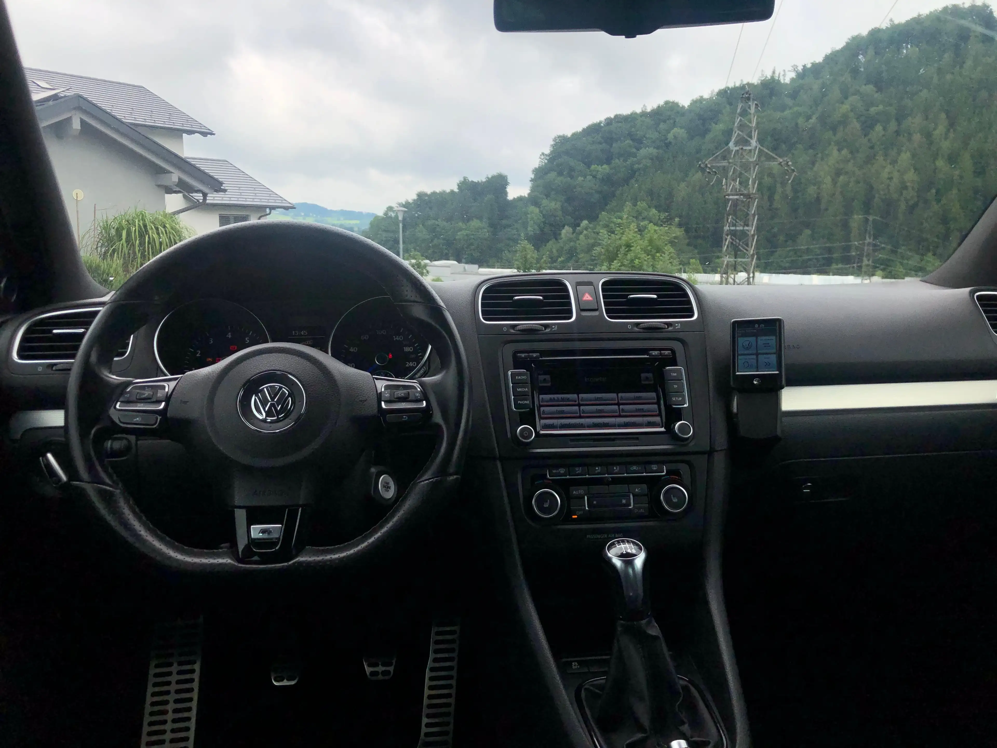 Volkswagen Golf R 2.0 TSI 4MOTION, FINANZIERUNG MÖGLICH — photo 7