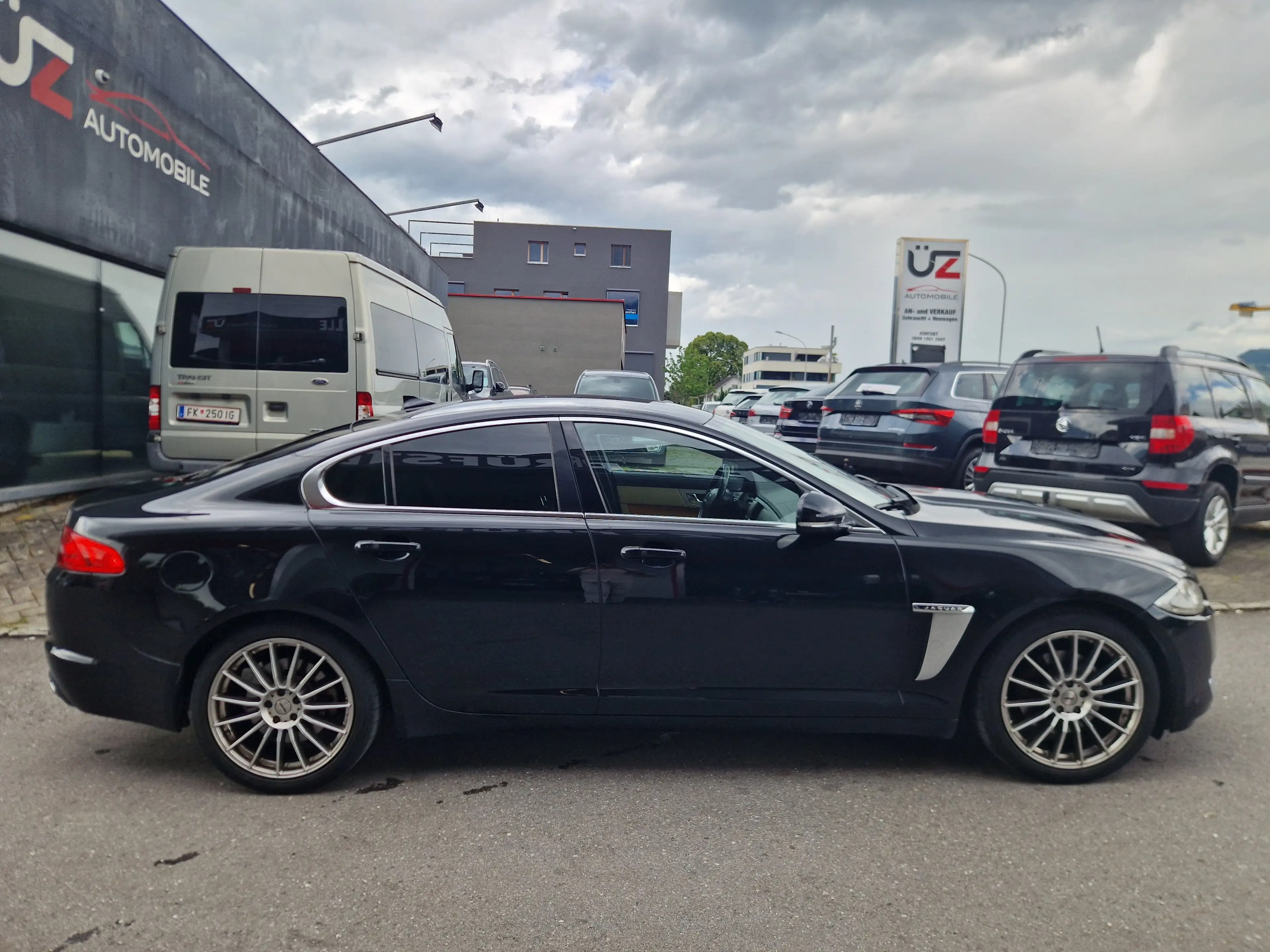 Jaguar XF *** AUTOMATIK *** LEDER *** NAVI 2,2 Diesel Luxury — photo 13