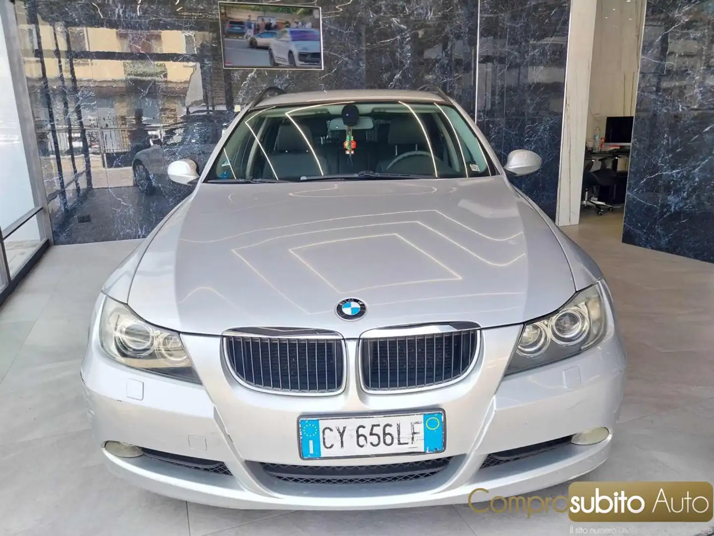 BMW 320 d cat Touring Attiva Argento - 1