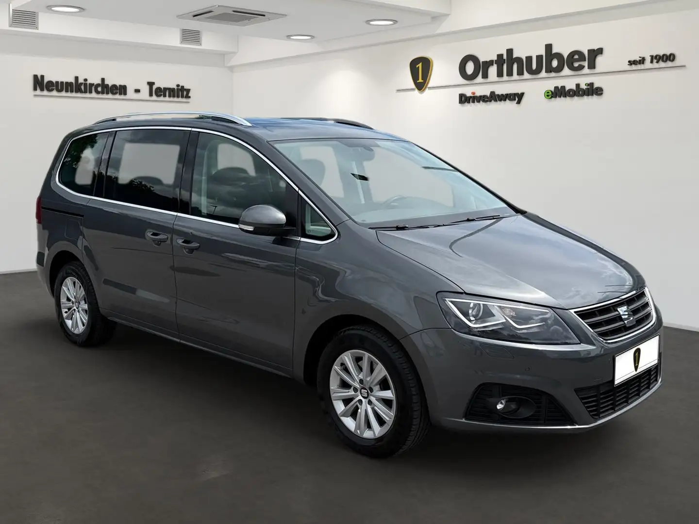 SEAT Alhambra Executive TSI DSG Grigio - 2