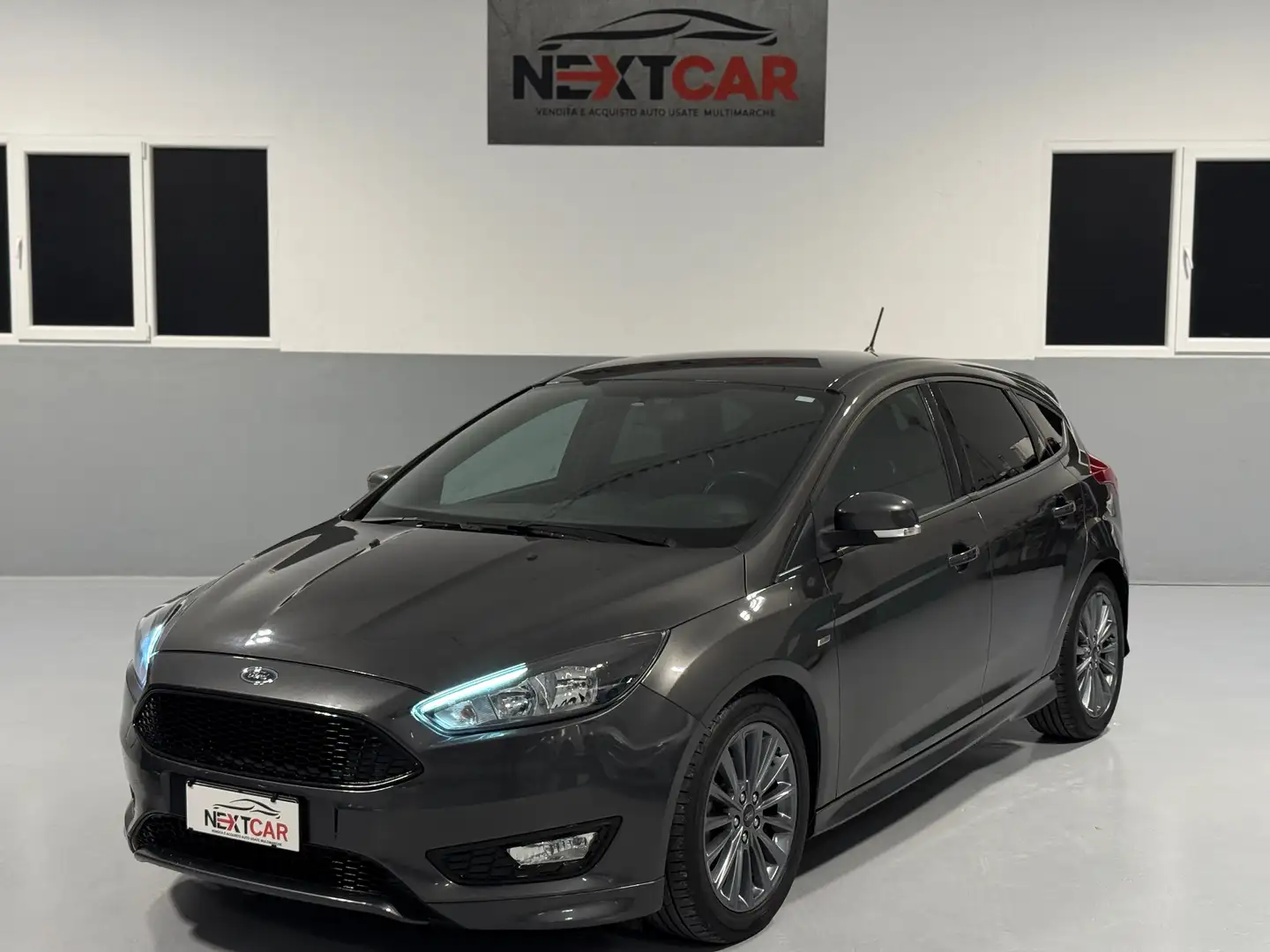 Ford Focus 1.0 ecoboost ST-Line Grigio - 1