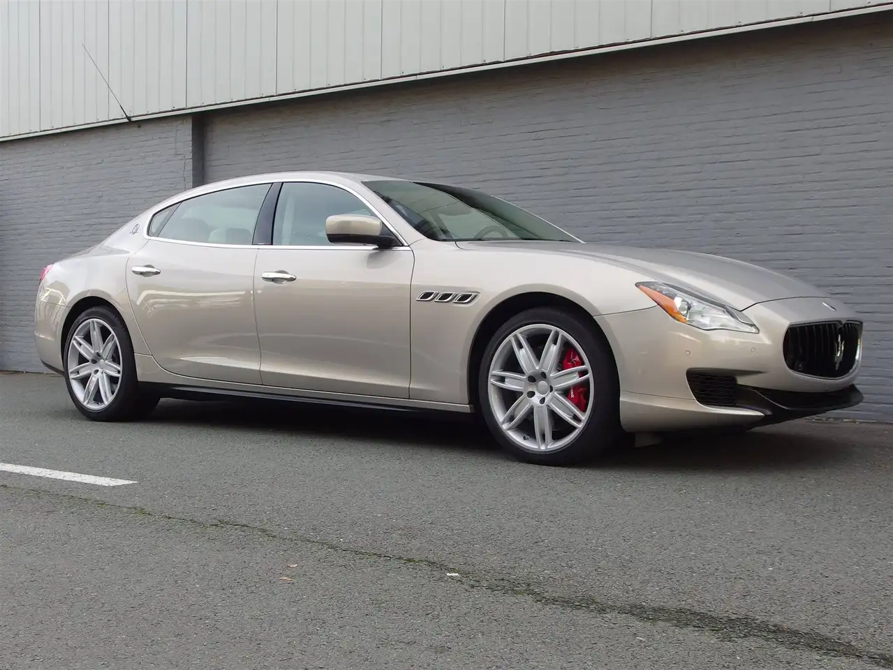 Maserati Quattroporte