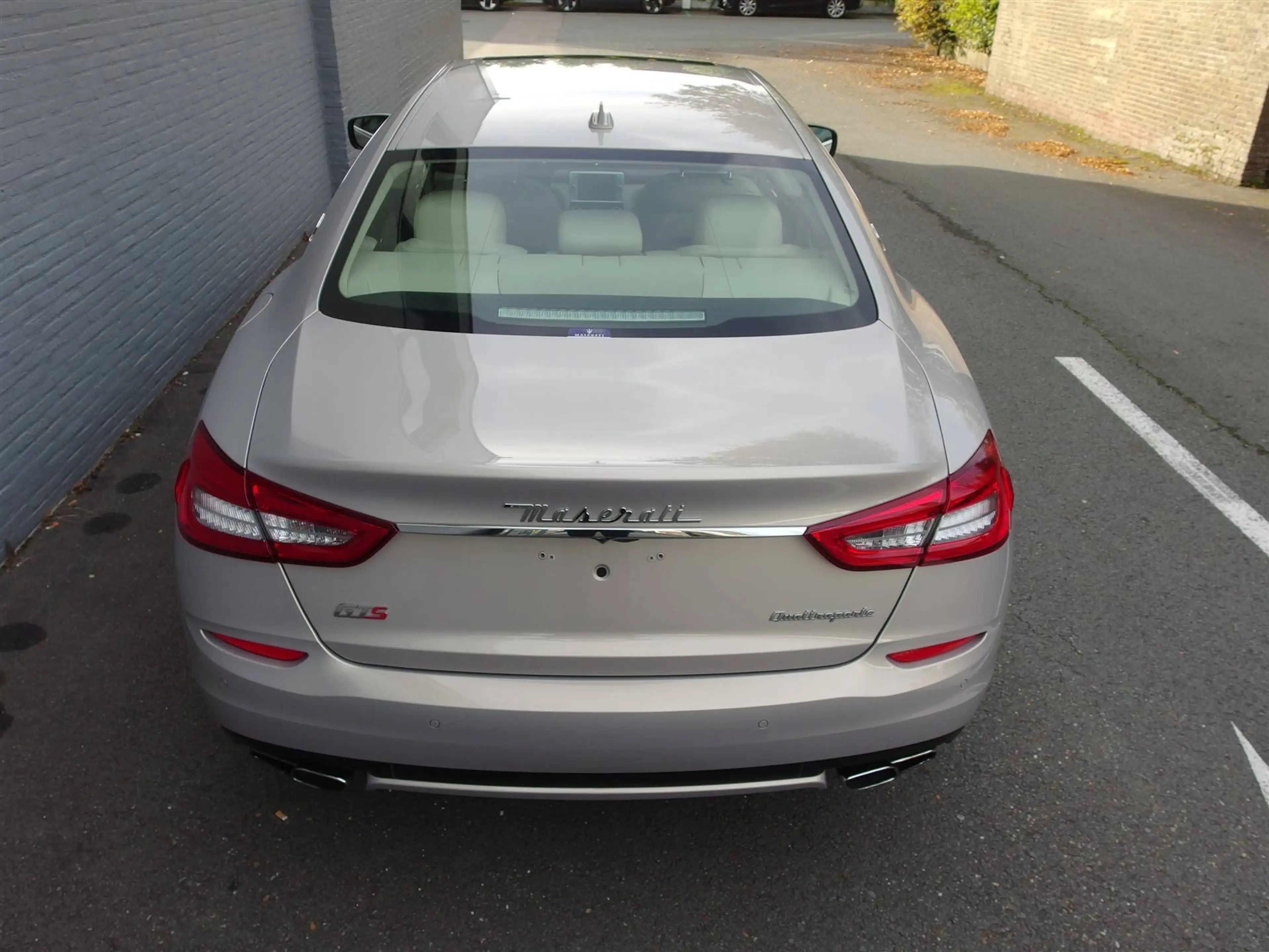 Maserati Quattroporte GTS 3.8L V8 2015 (Nieuw Conditie & Slechts 30.253Km) — photo 9