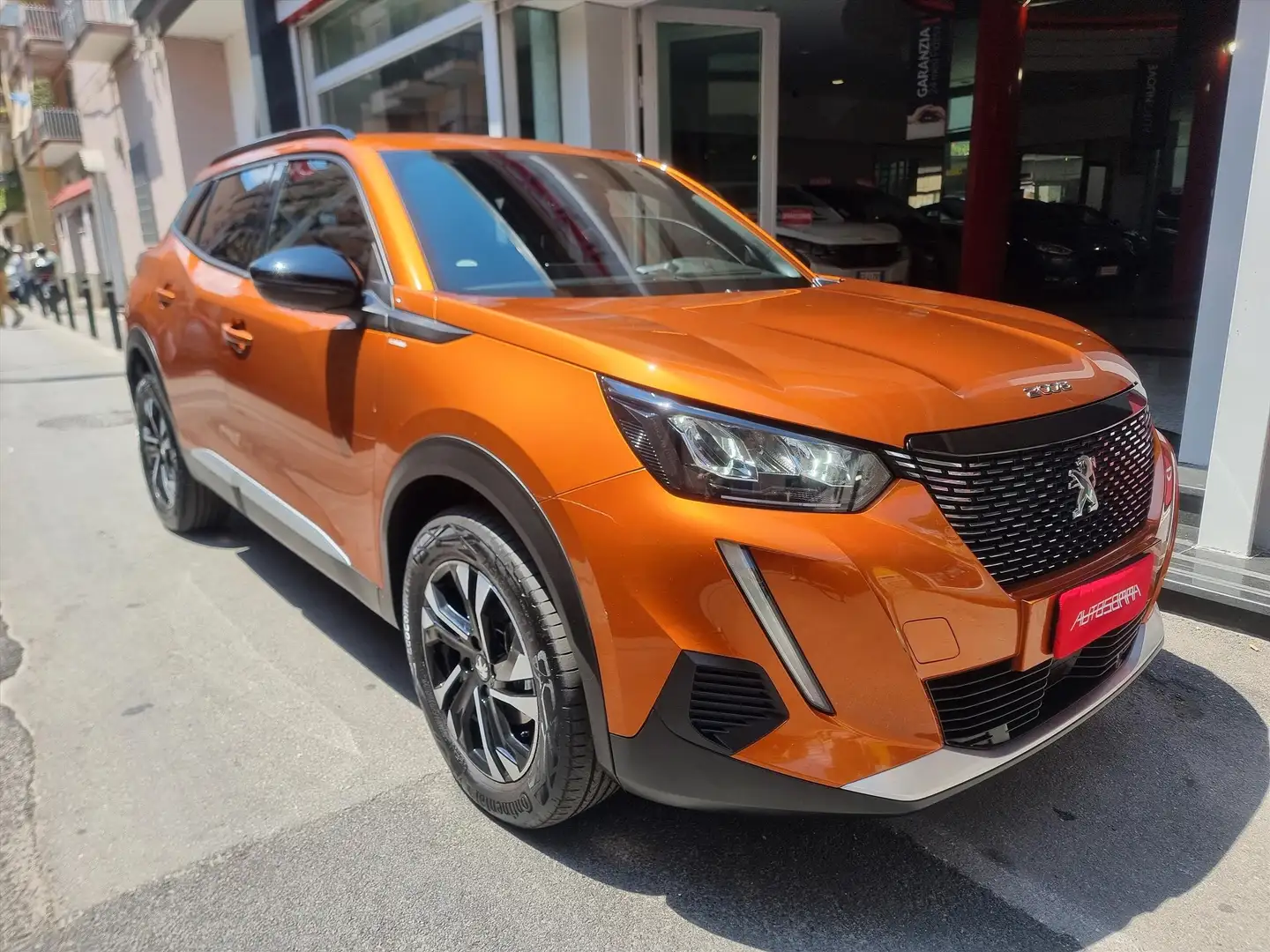 Peugeot 2008 1.2 puretech Allure Pack ITALIANA 12 MESI GARANZIA Oranje - 2