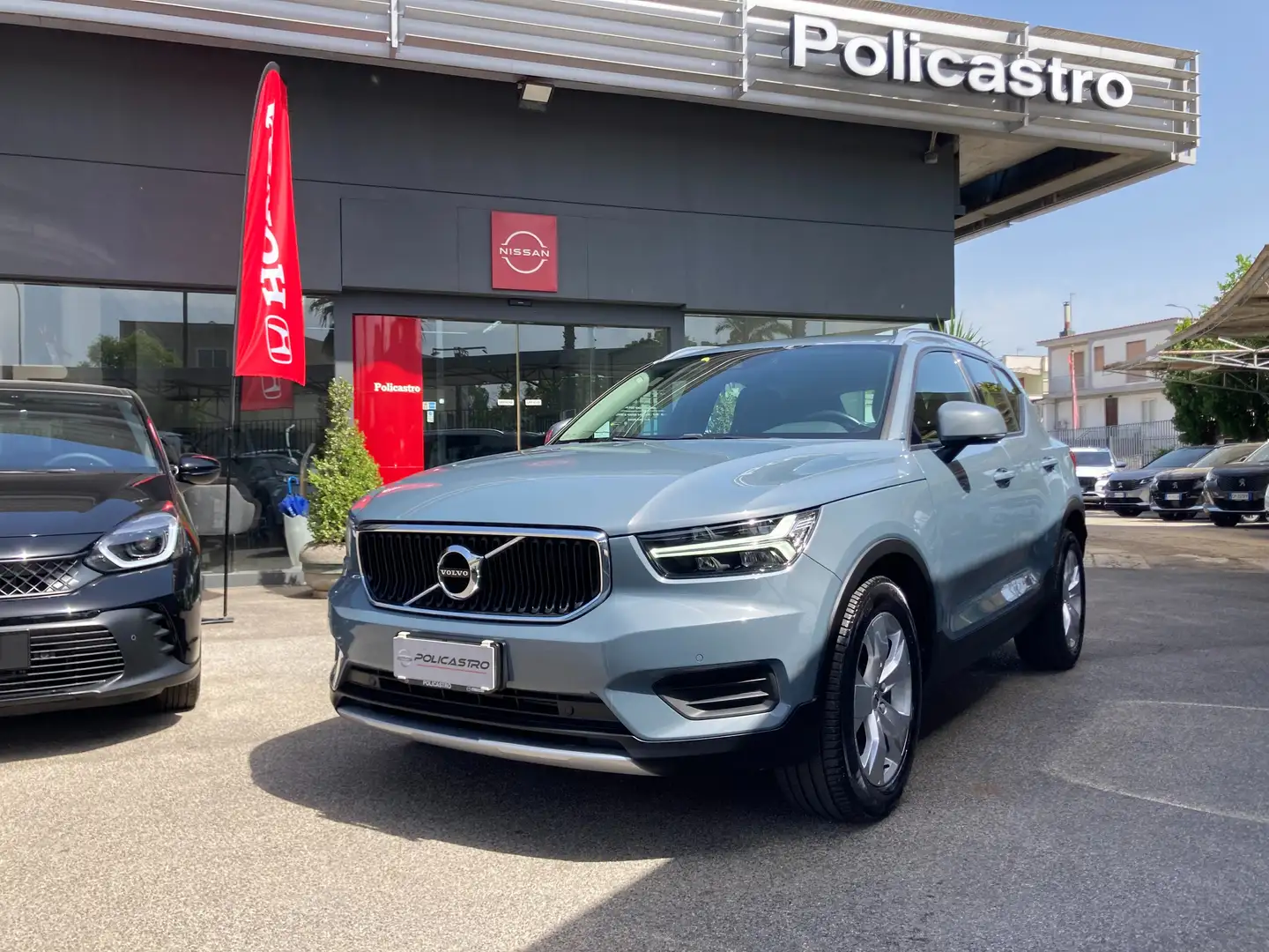 Volvo XC40 2.0 d4 awd geartronic my20 NAVI LED PDC CRUISE Gri - 1