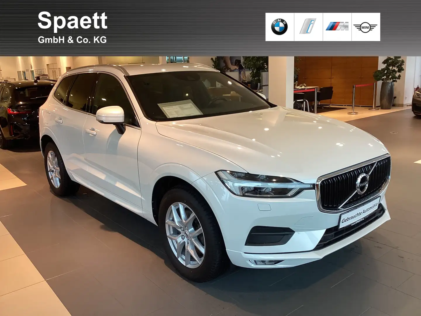 Volvo XC60 D4 AWD Winterpaket LED WLAN RFK Blanco - 1