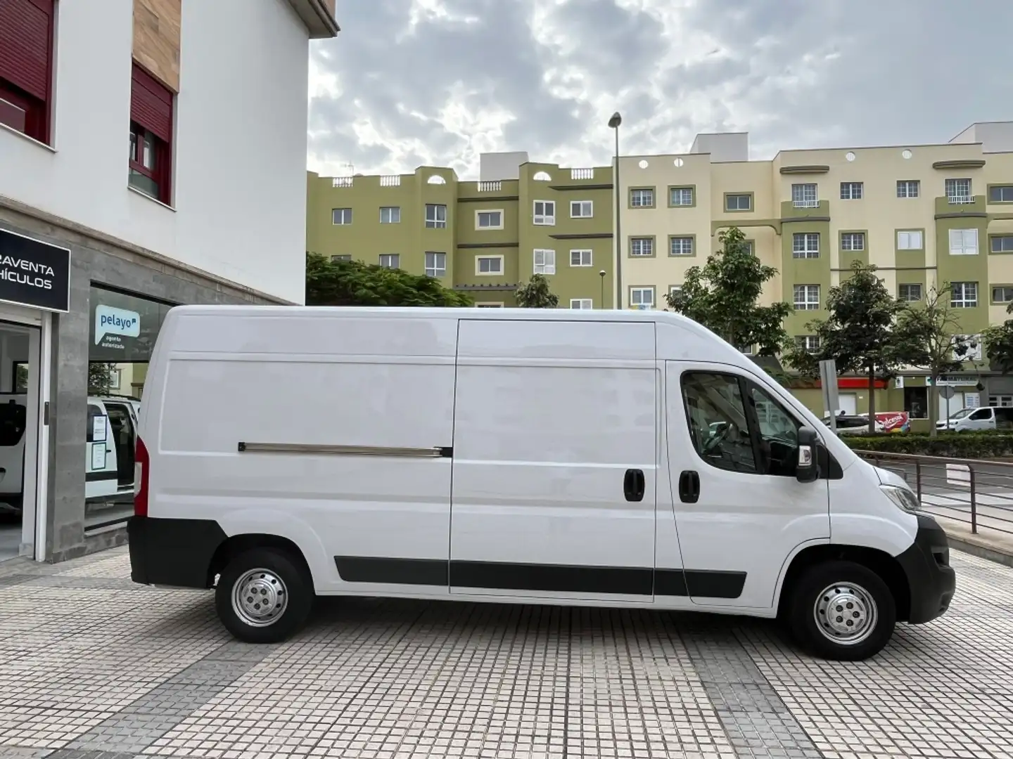 Peugeot Boxer Chasis Cabina 2.0BlueHDI 435 L3 130 Blanc - 2