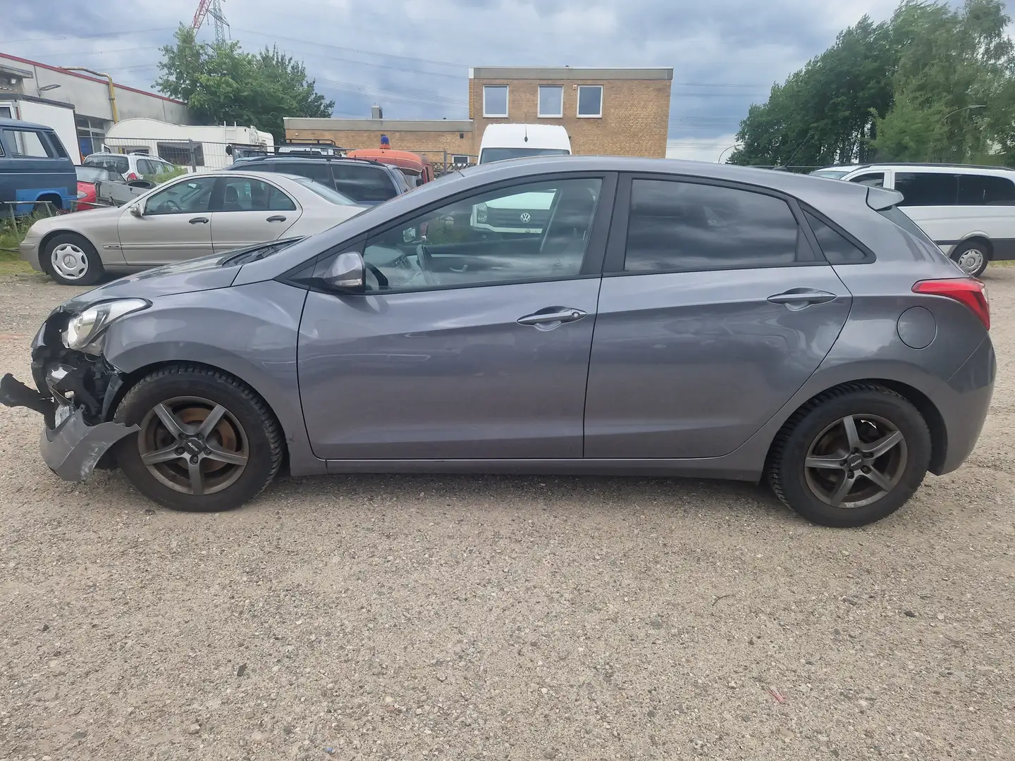 Hyundai i30 Classic Grau - 2