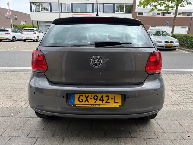 Volkswagen Polo view 7