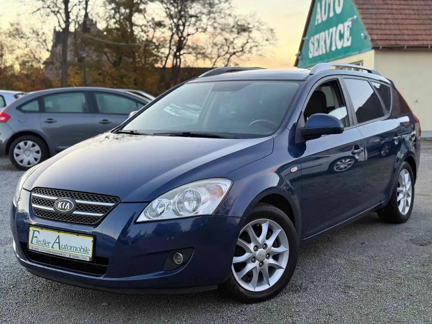 Kia Ceed SW / cee'd SW /2.HD/KLIMAAUT/SITZHZG Blau - 1