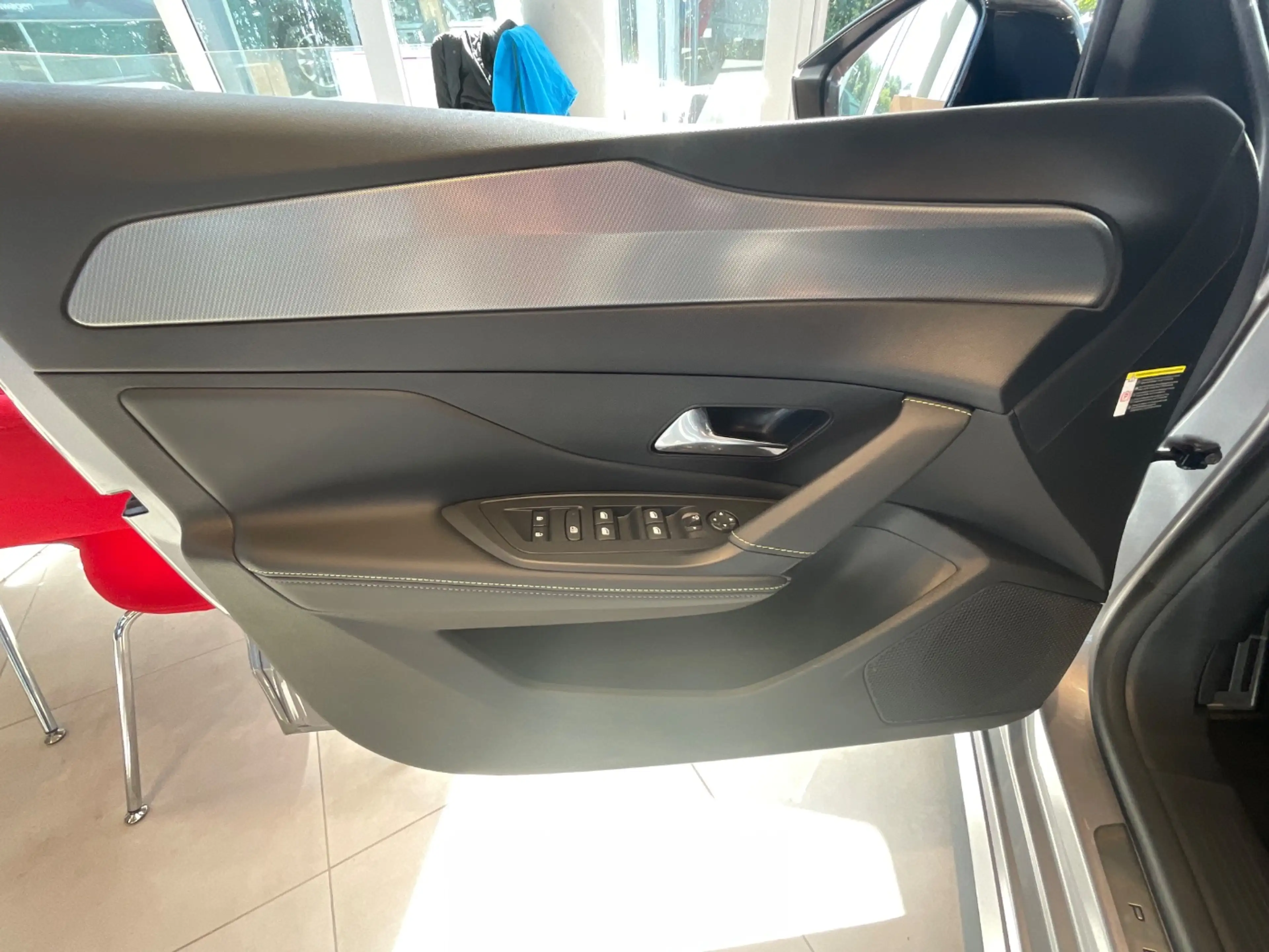 Peugeot 308 SW 1.5 BlueHDi 130 GT ACC+Alcantara+LED+Navi — photo 11