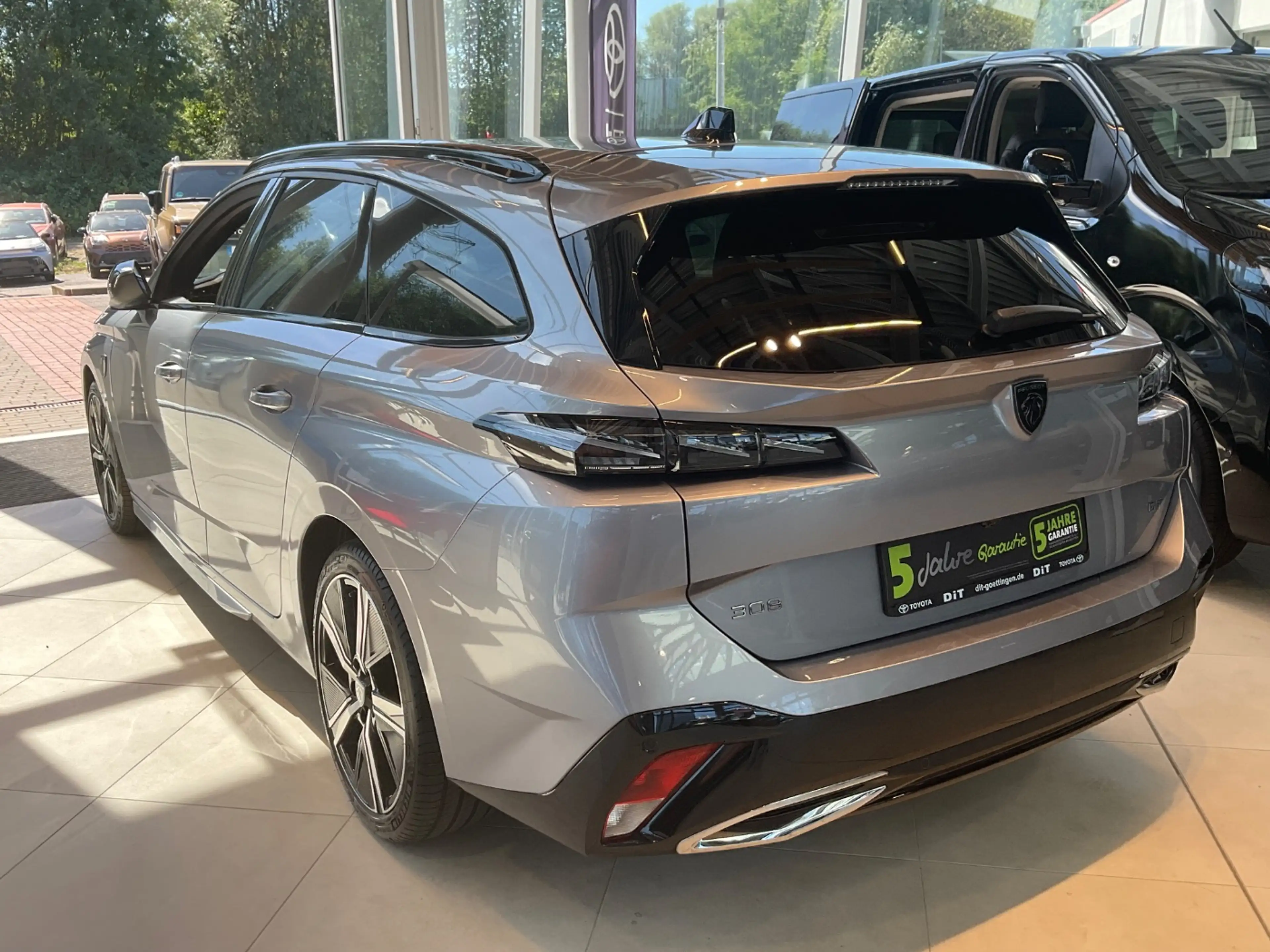 Peugeot 308 SW 1.5 BlueHDi 130 GT ACC+Alcantara+LED+Navi — photo 9