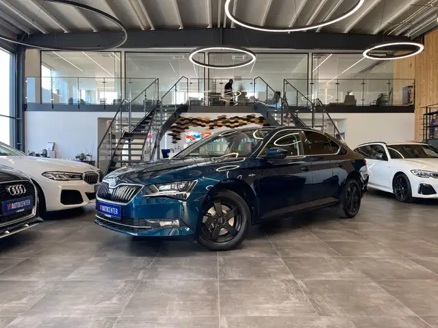 Skoda Superb Lim. L&K DSG *NAVI*XENON*PANORMA*LEDER*