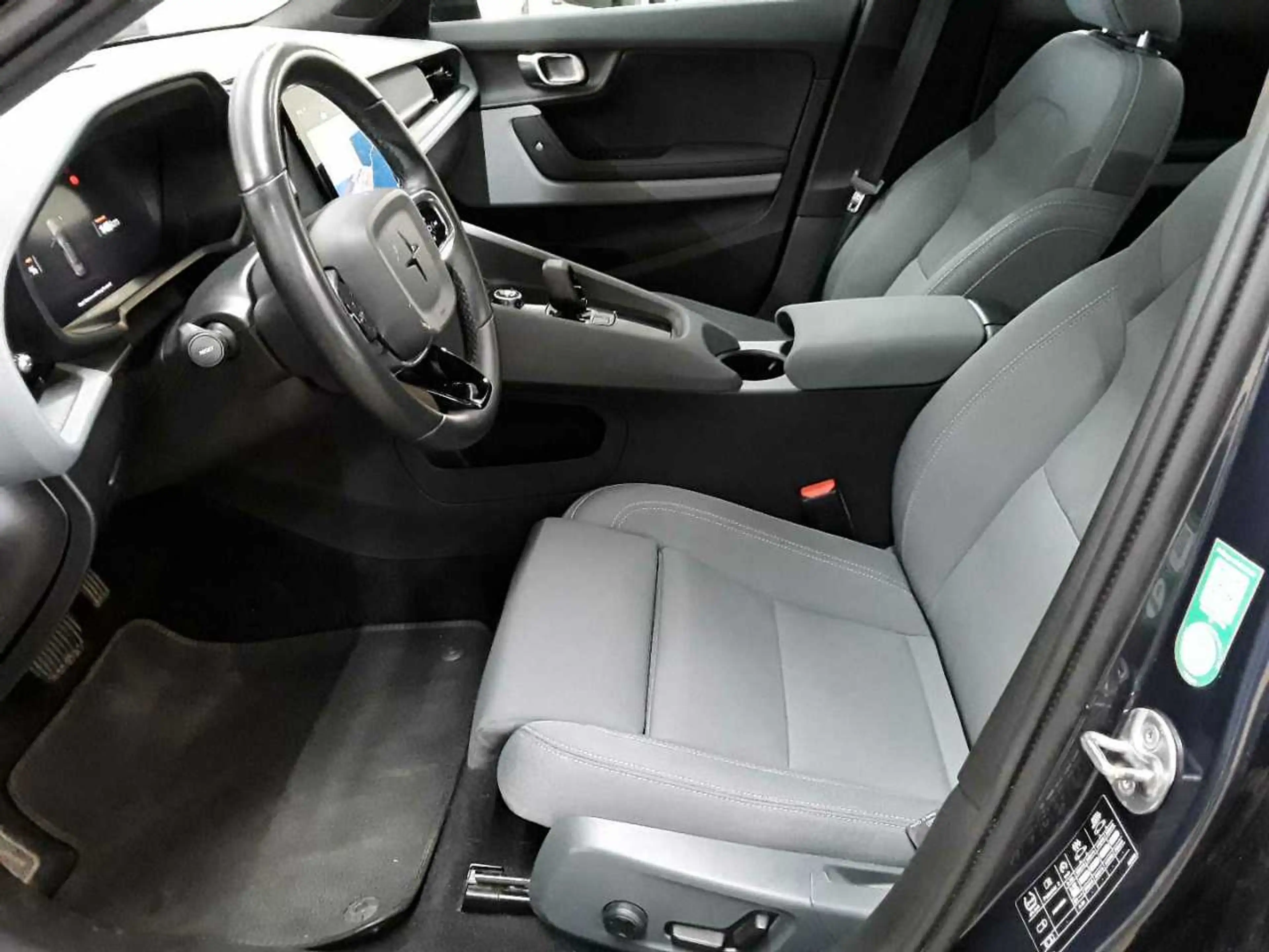 Polestar 2 Polestar 2 LR 78kWh Plus / Pilot Litle — photo 7