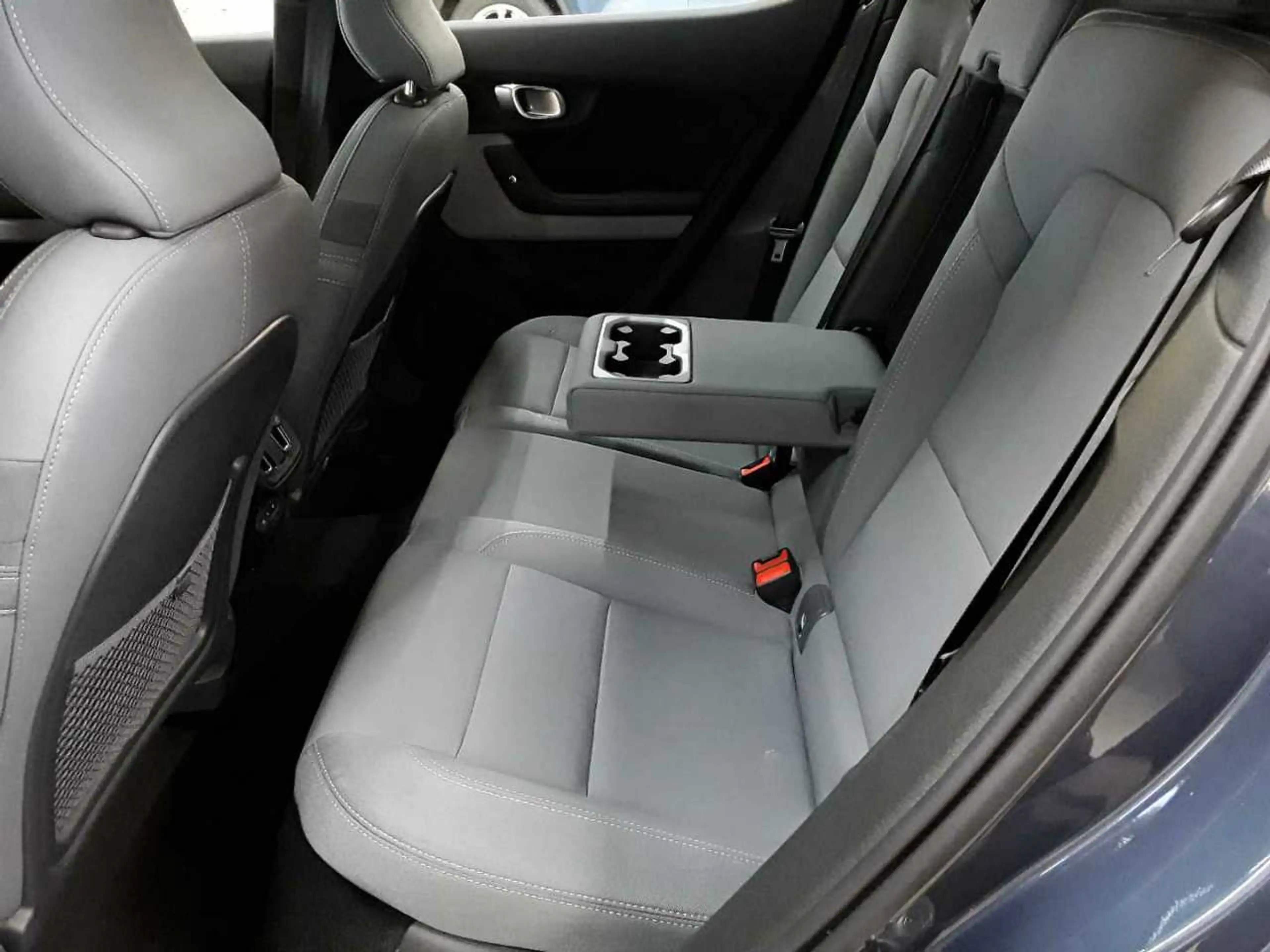 Polestar 2 Polestar 2 LR 78kWh Plus / Pilot Litle — photo 13