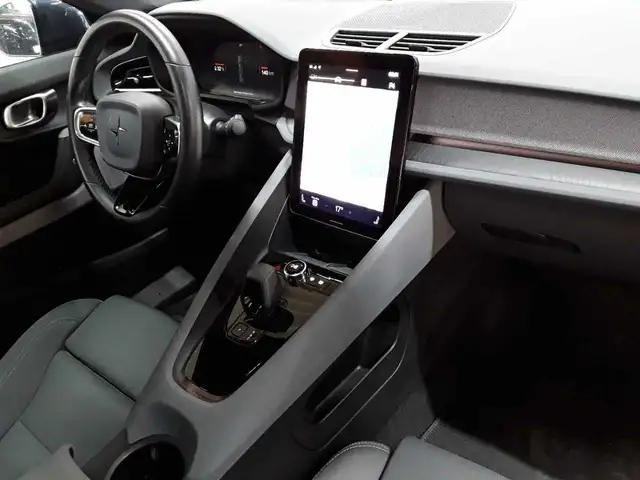 Polestar 2 view 9