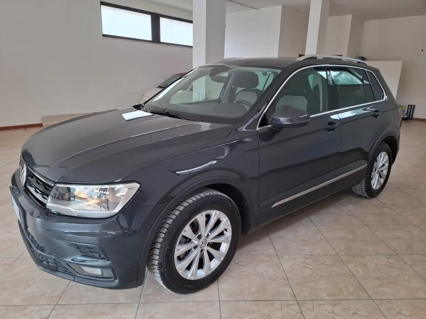 Volkswagen Tiguan Tiguan 2.0 tdi Style 150cv Nero - 1