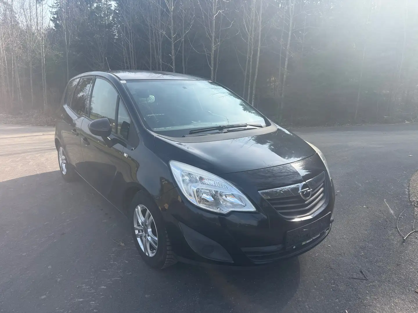 Opel Meriva Schwarz - 2
