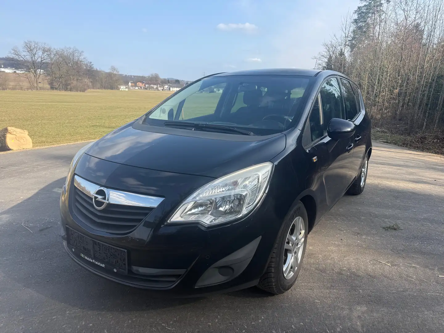 Opel Meriva Schwarz - 1