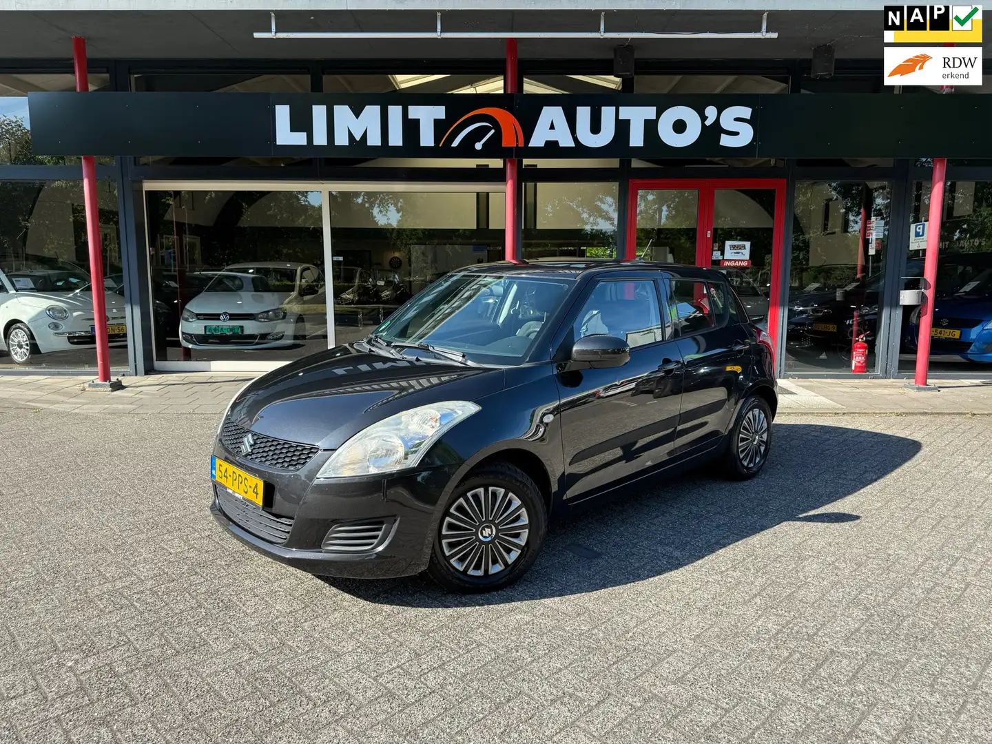 Suzuki Swift 1.2 Comfort Airco/El.ramen/Navi/St.verwarming/Apk Schwarz - 1