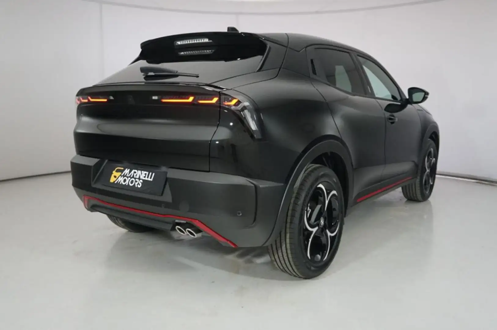 Alfa Romeo Junior SPECIALE 1.2 VGT 136CV EDCT6 Nero - 2