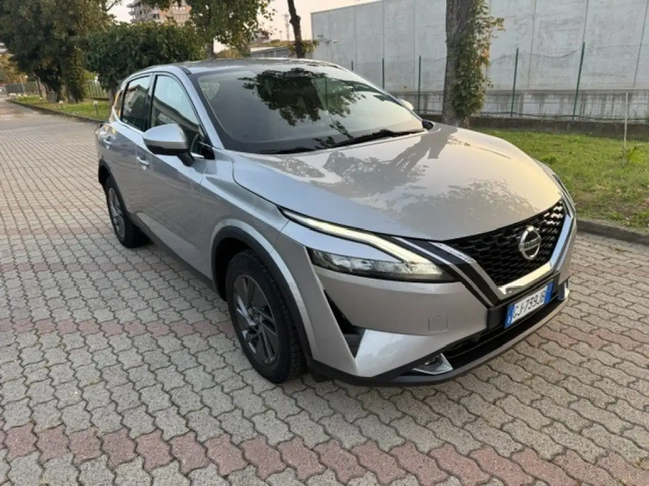 Nissan Qashqai MHEV 158 CV Xtronic Business,360° CAMERA — photo 1 of 14