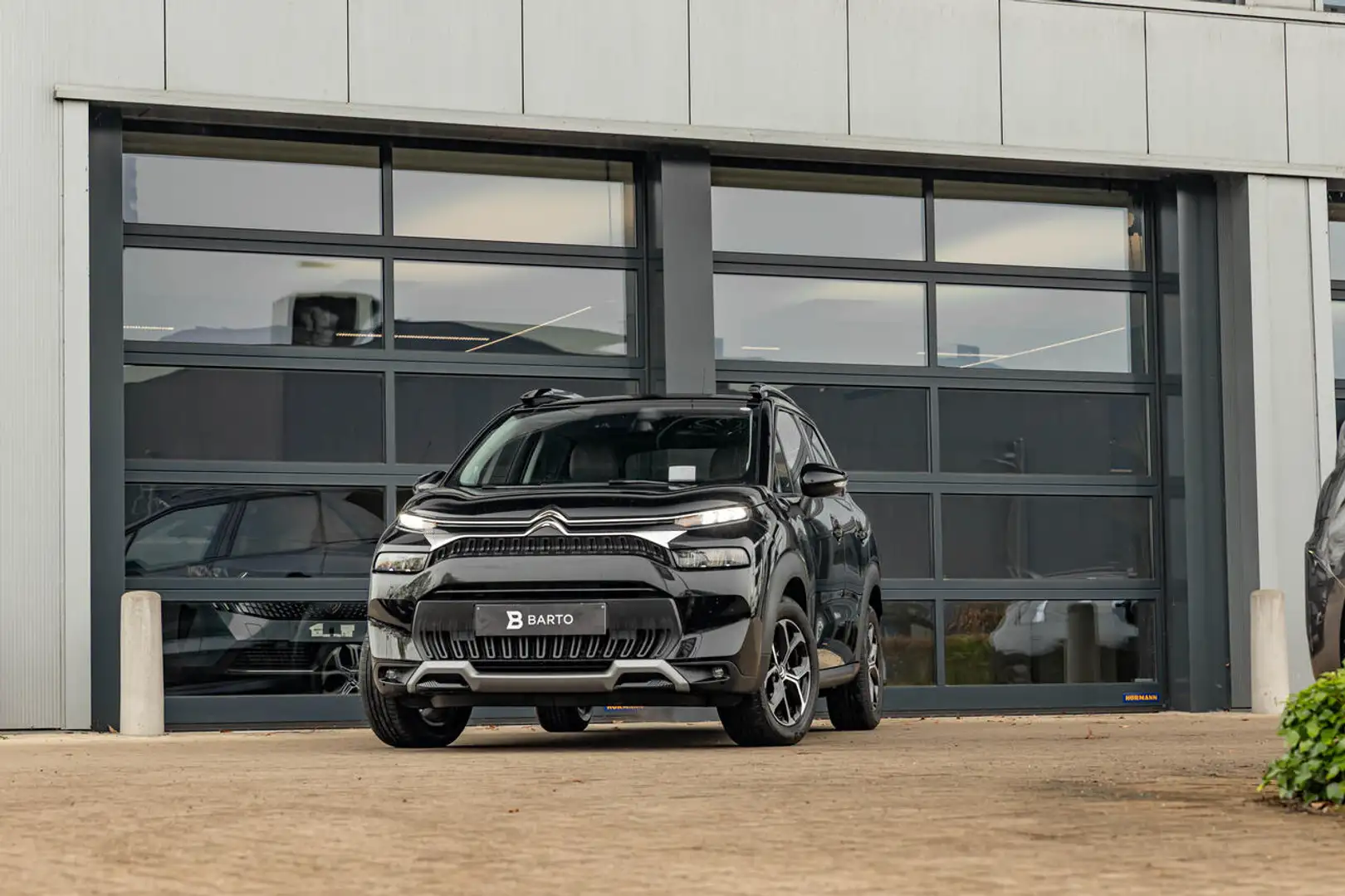 Citroen C3 Aircross 130pk Automaat | Navi. | Parkeersens. a | Zetel... Noir - 1