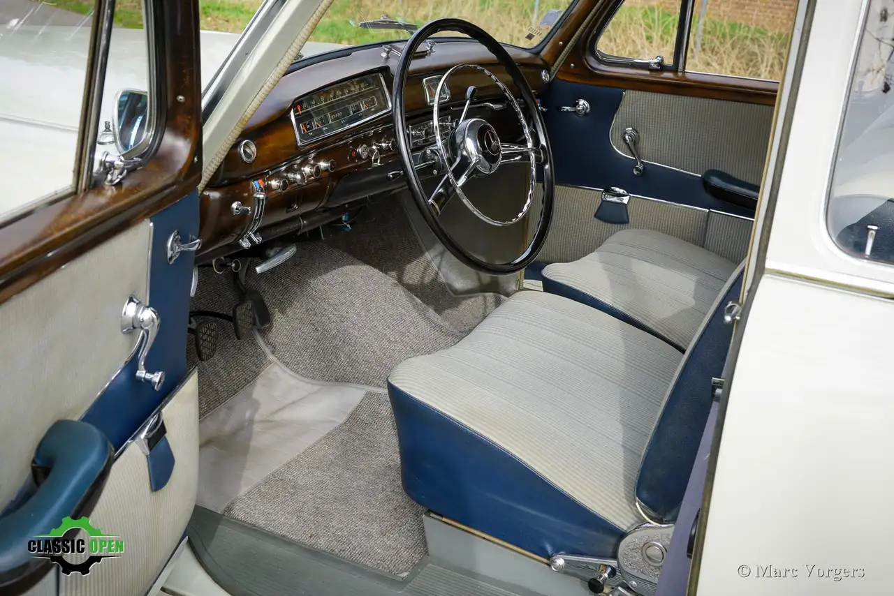 Mercedes-Benz 220S (W180) Ponton, foto 5