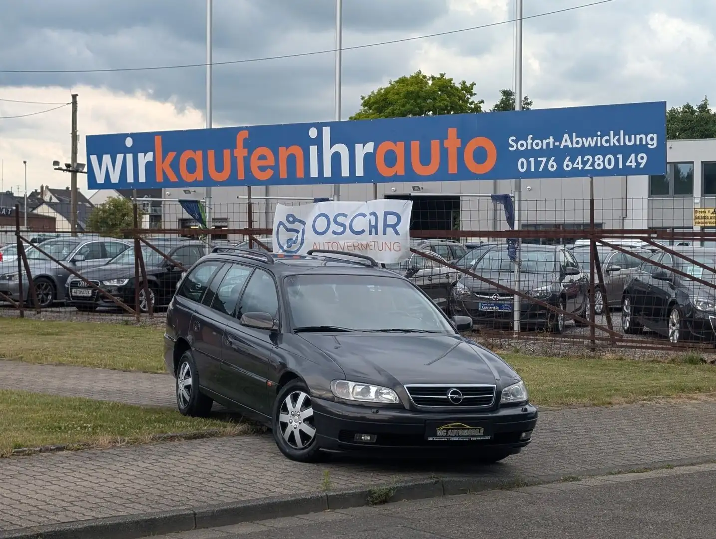 Opel Omega 2.2 16V Selection*KLIMA*ZV-FUNK !! Grau - 1