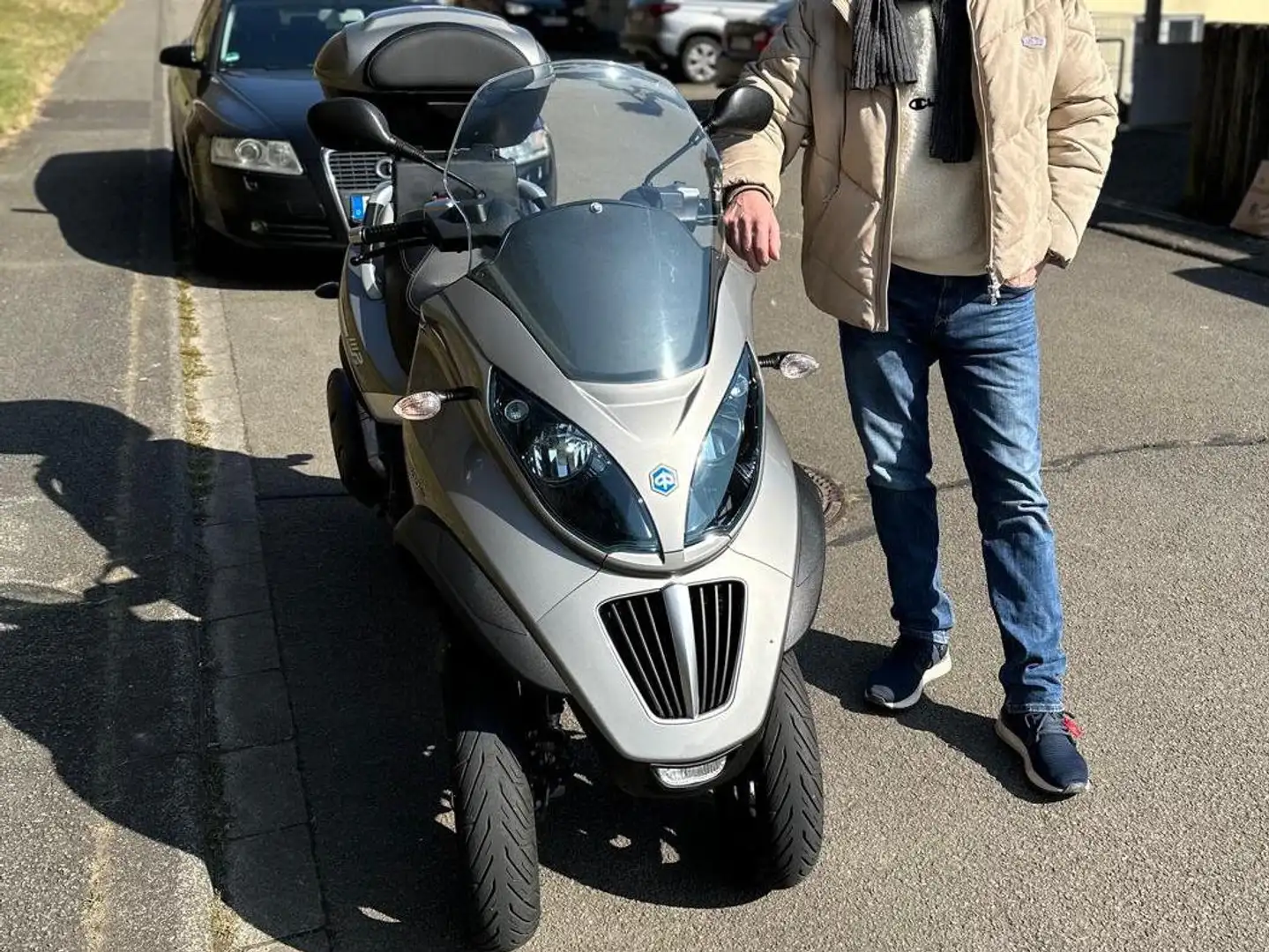 Piaggio MP3 400 Szürke - 1