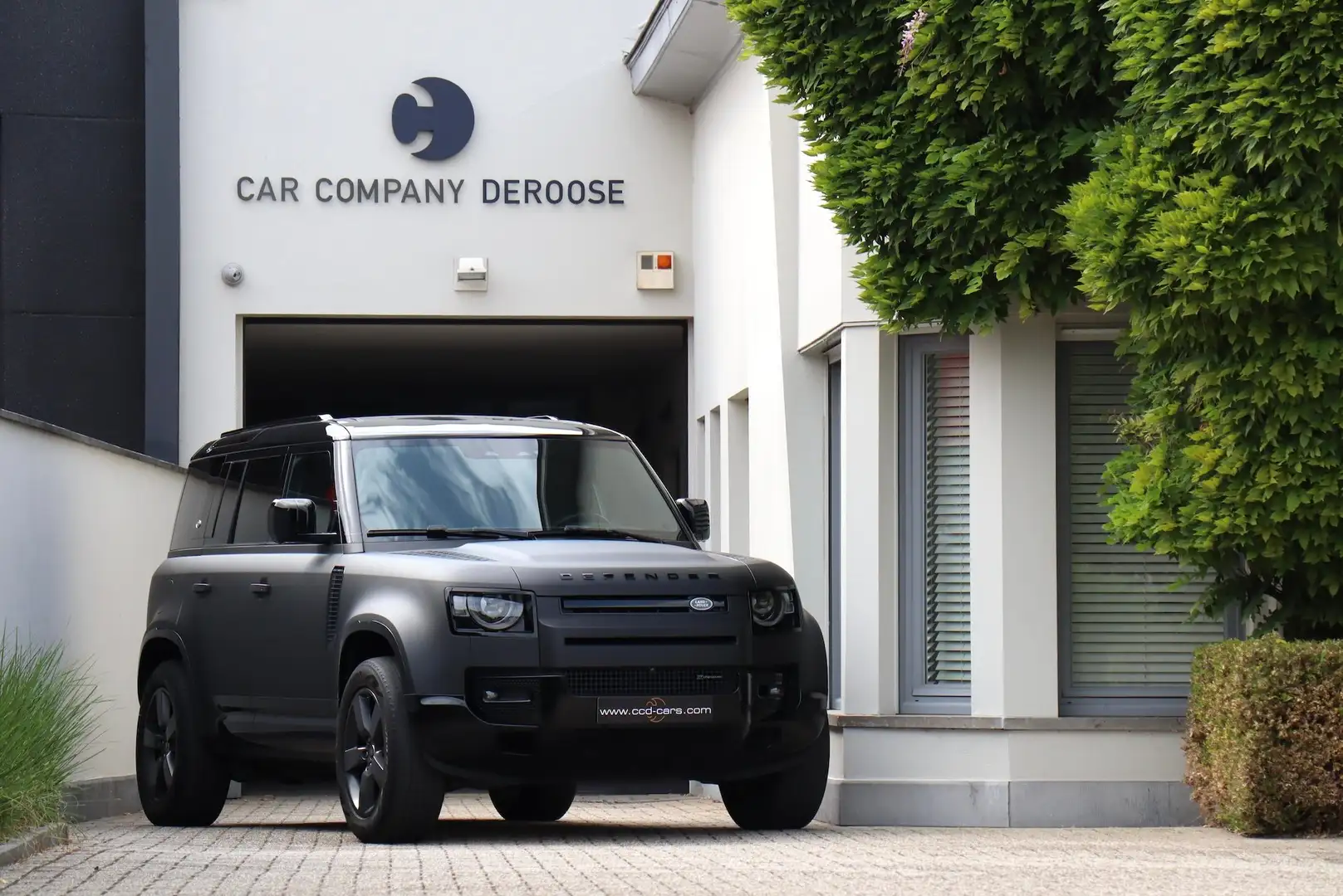 Land Rover Defender Defender 110 D250 X-Dynamic HSE - FULL !! Schwarz - 1