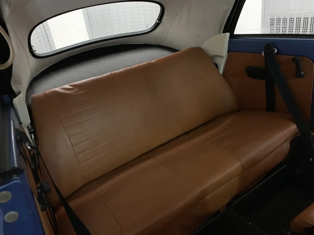 Volkswagen Maggiolino Karman, foto 9