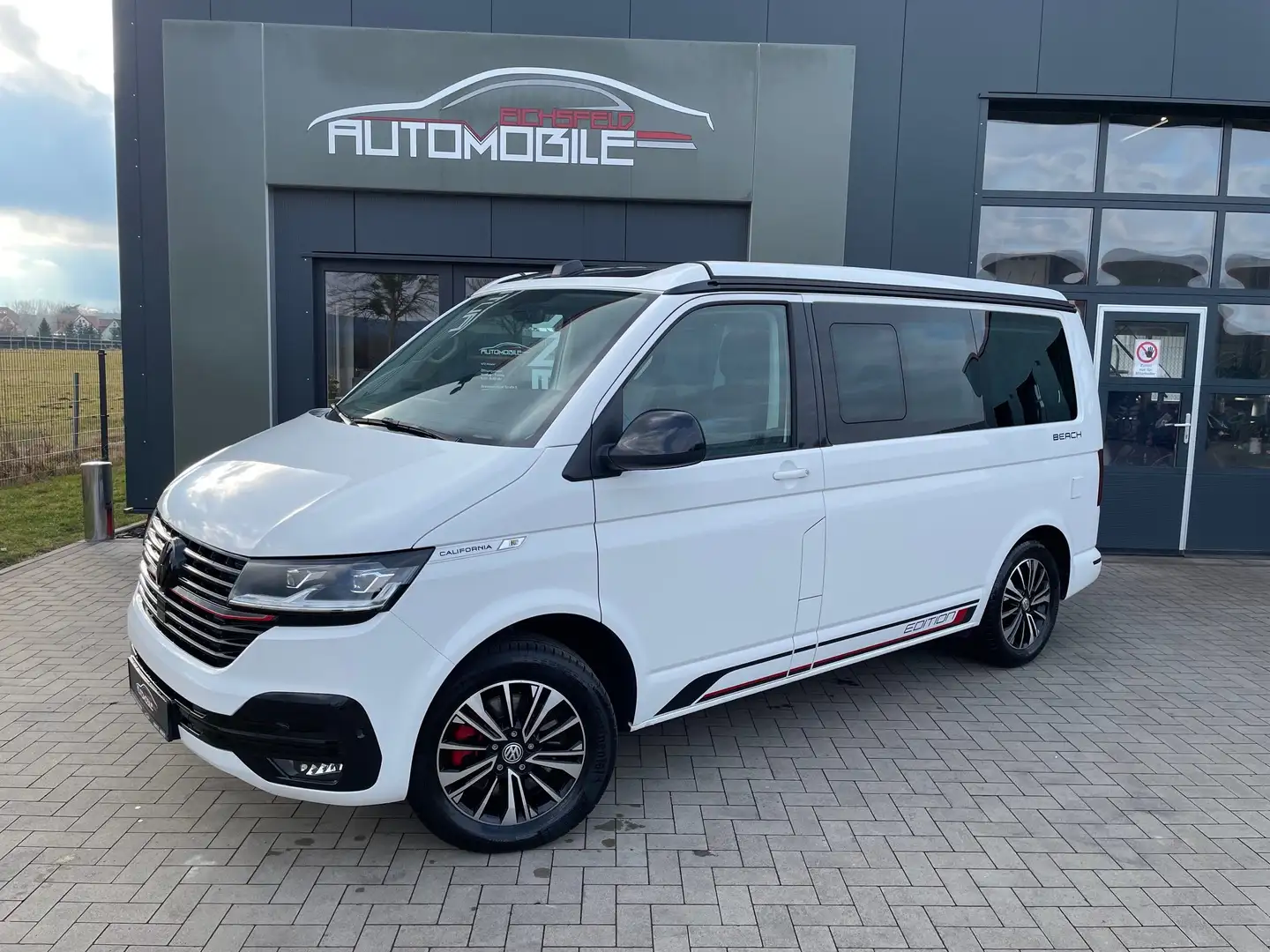 Volkswagen T6.1 California California Beach Camper Edition LED Weiß - 2