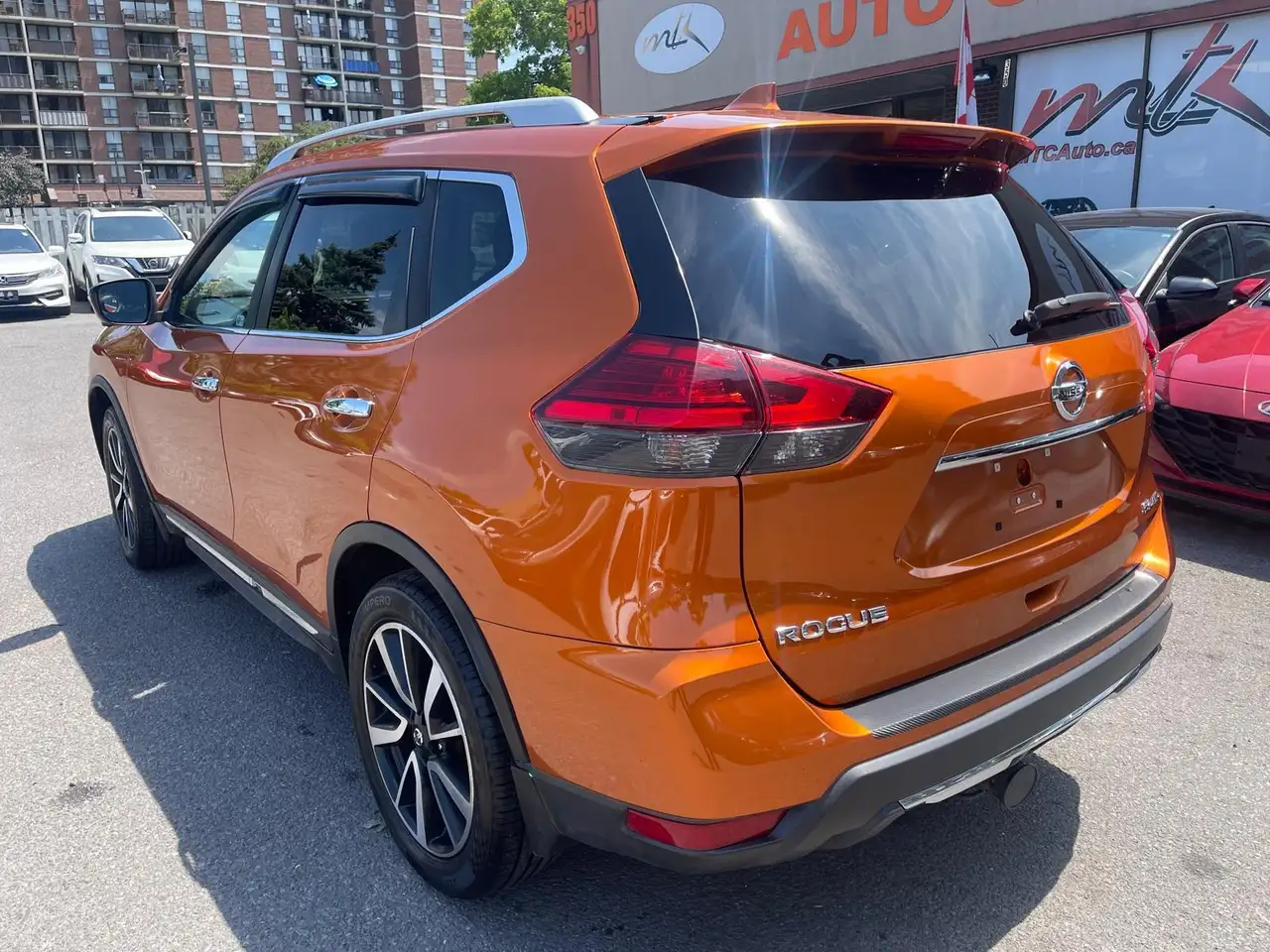 Nissan Rogue fotografie Nissan Rogue