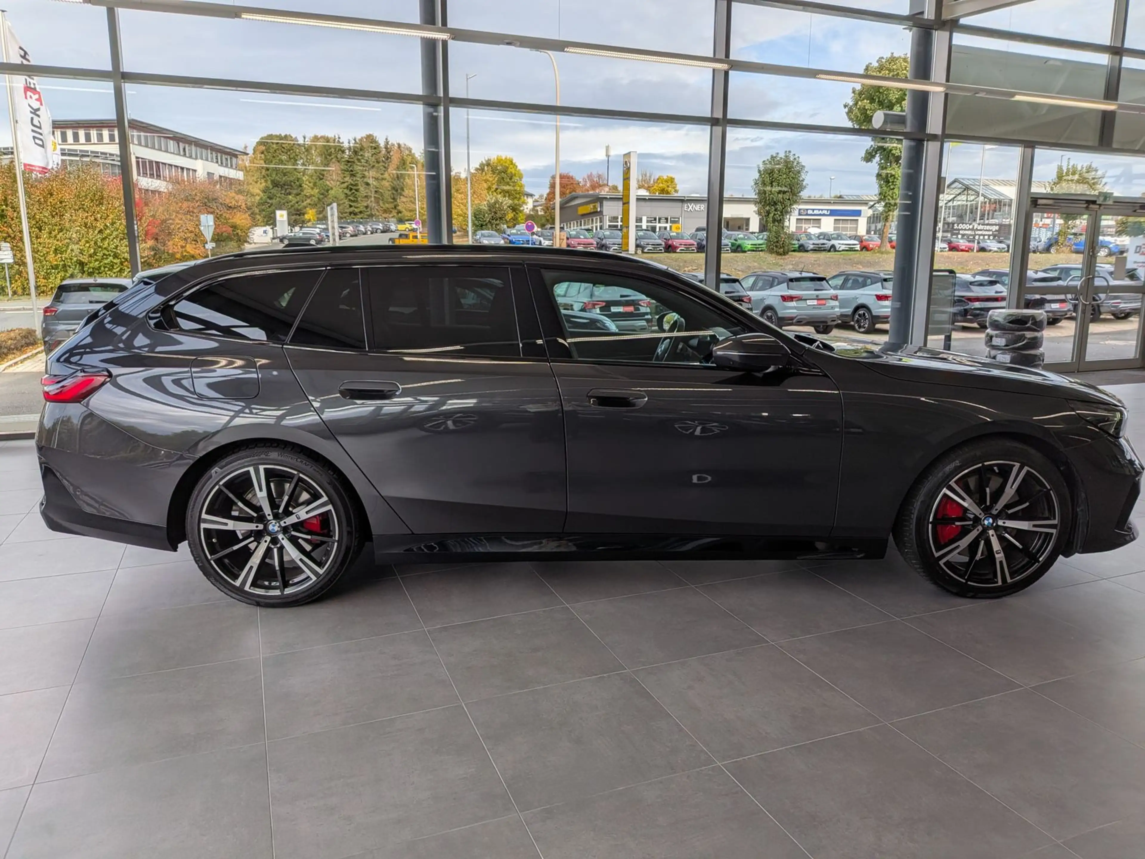 BMW 540 d xD M-Sport Pro Pano Innov. Travel AHK 20" — photo 9