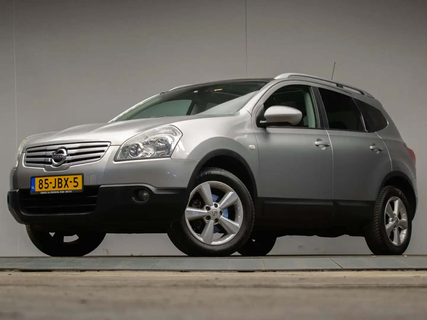 Nissan Qashqai+2 2.0 Tekna Sport 7P (NAVI,CLIMATE,BLUETOOTH, ELKETR Grijs - 2