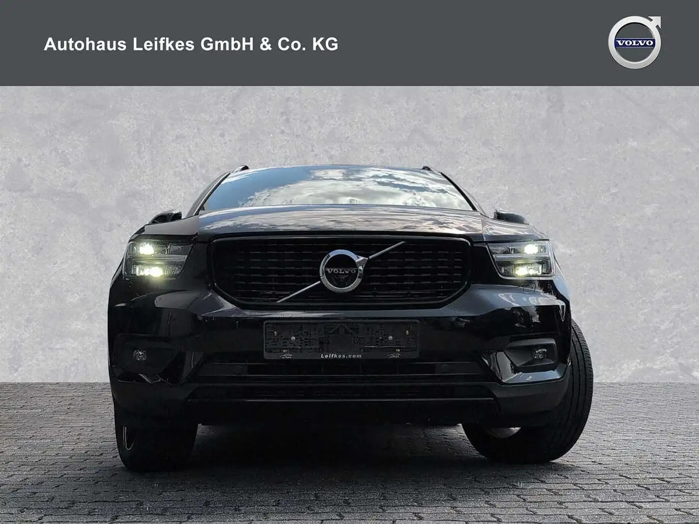 Volvo XC40 Plug-In-Hybrid T5 Recharge DKG RDesign Twin Engine Schwarz - 2