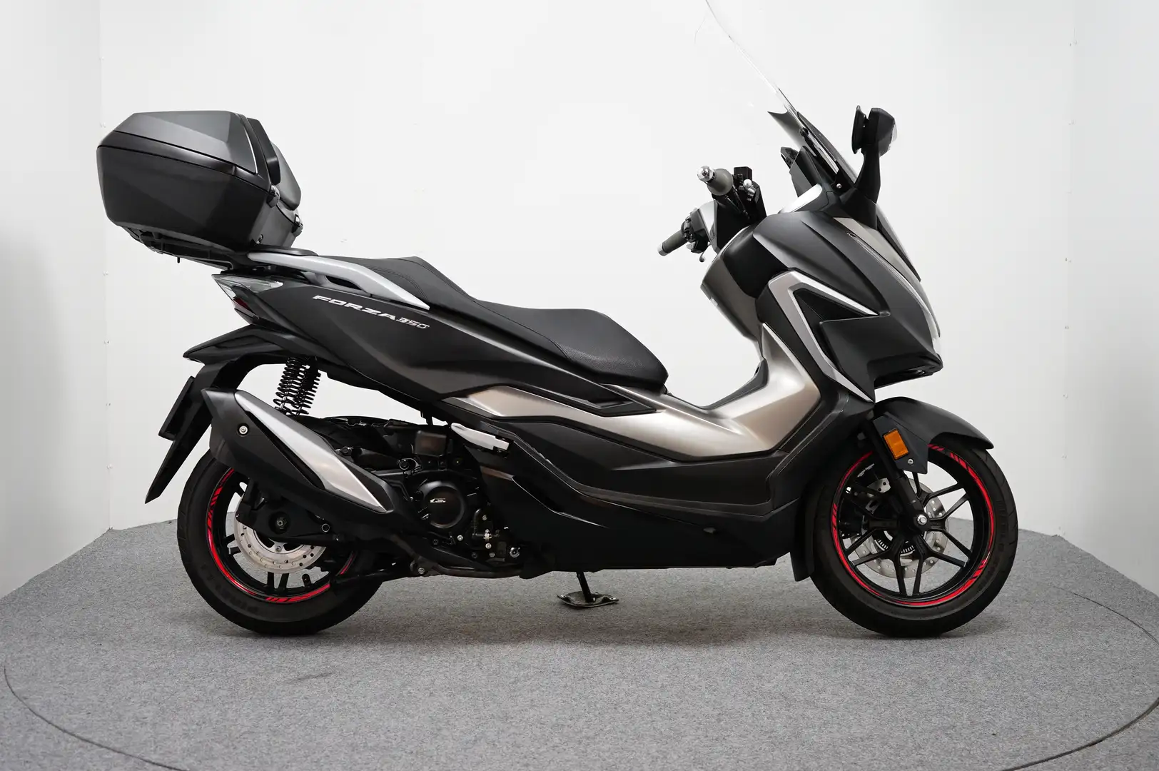 Honda Forza 350 NSS Gris - 1
