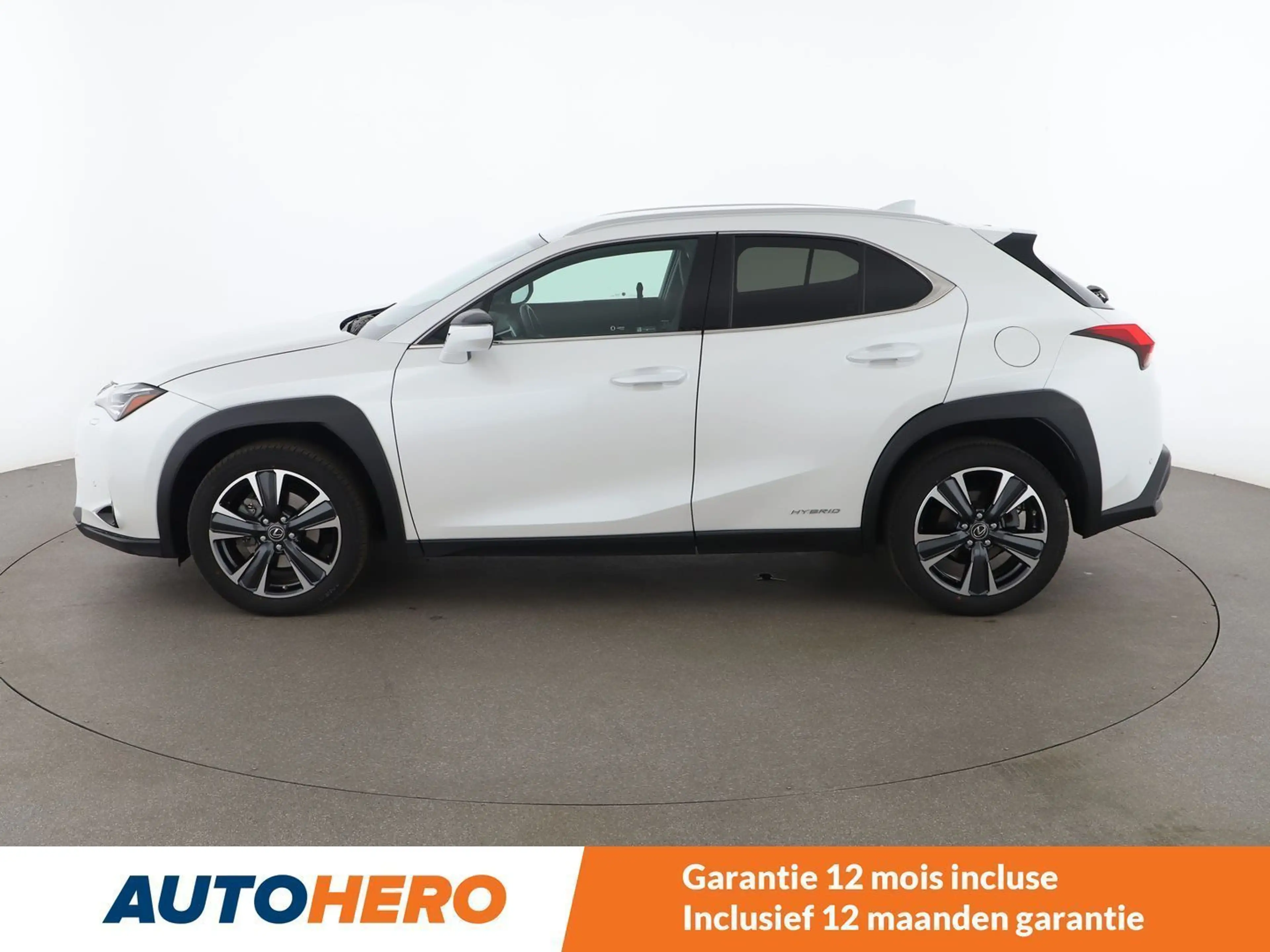 Lexus UX 250h UX 250h Style Edition — photo 3