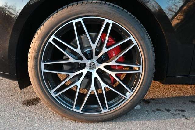 Porsche Macan S*LUFT*PANO*SPORTABGAS*21Zoll*