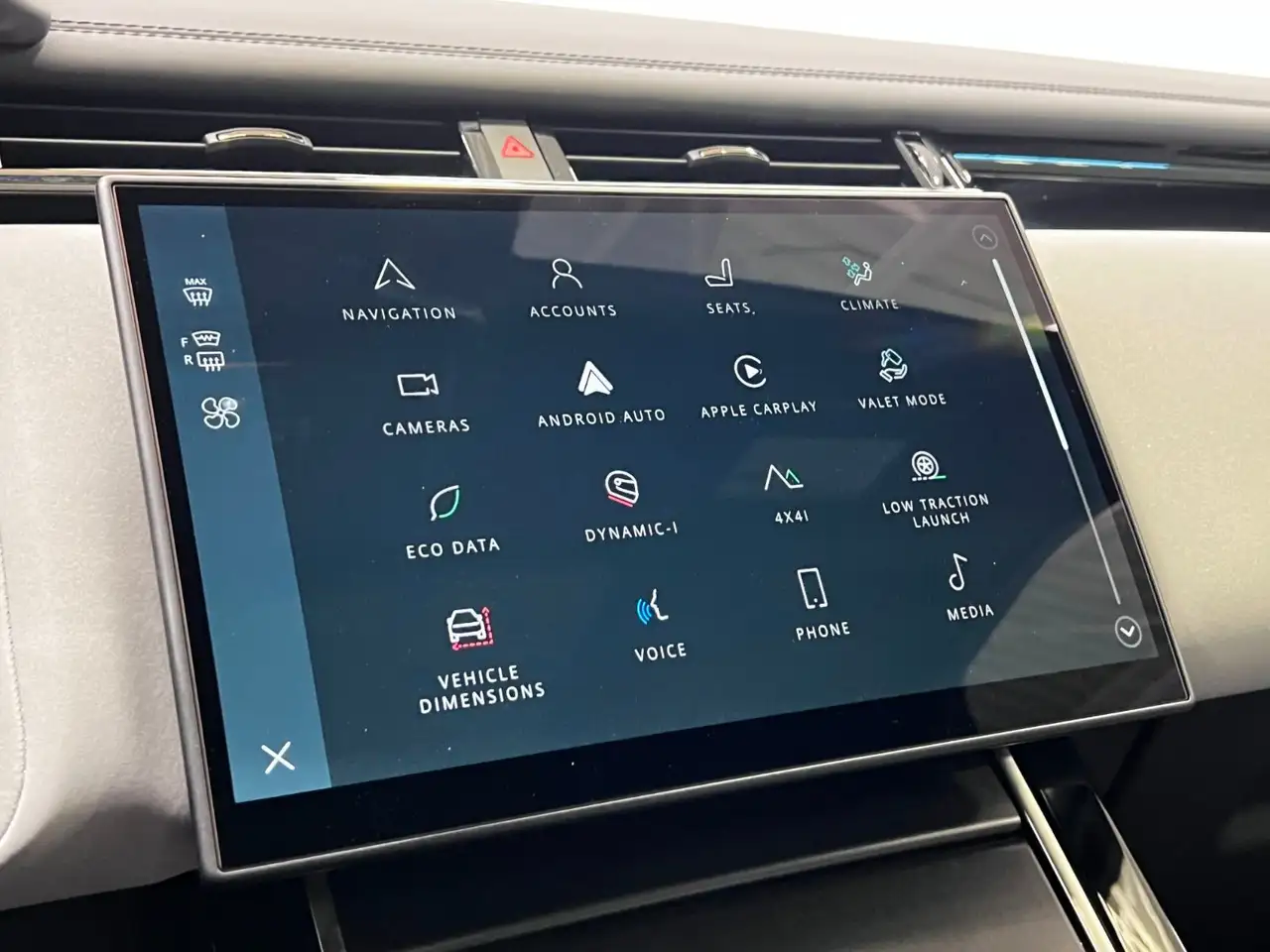 Land Rover Range Rover Velar снимка Land Rover Range Rover Velar