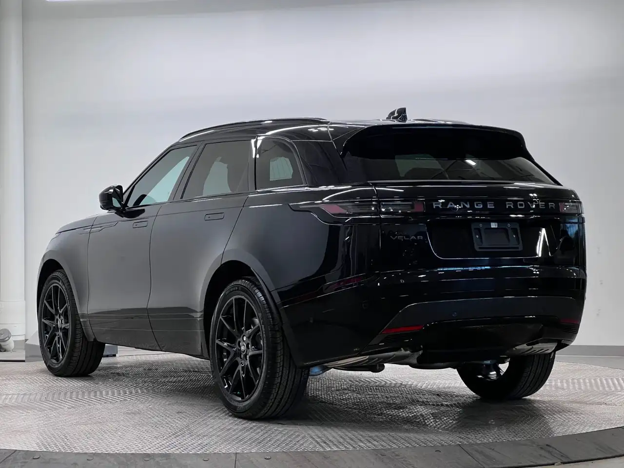 Land Rover Range Rover Velar снимка Land Rover Range Rover Velar