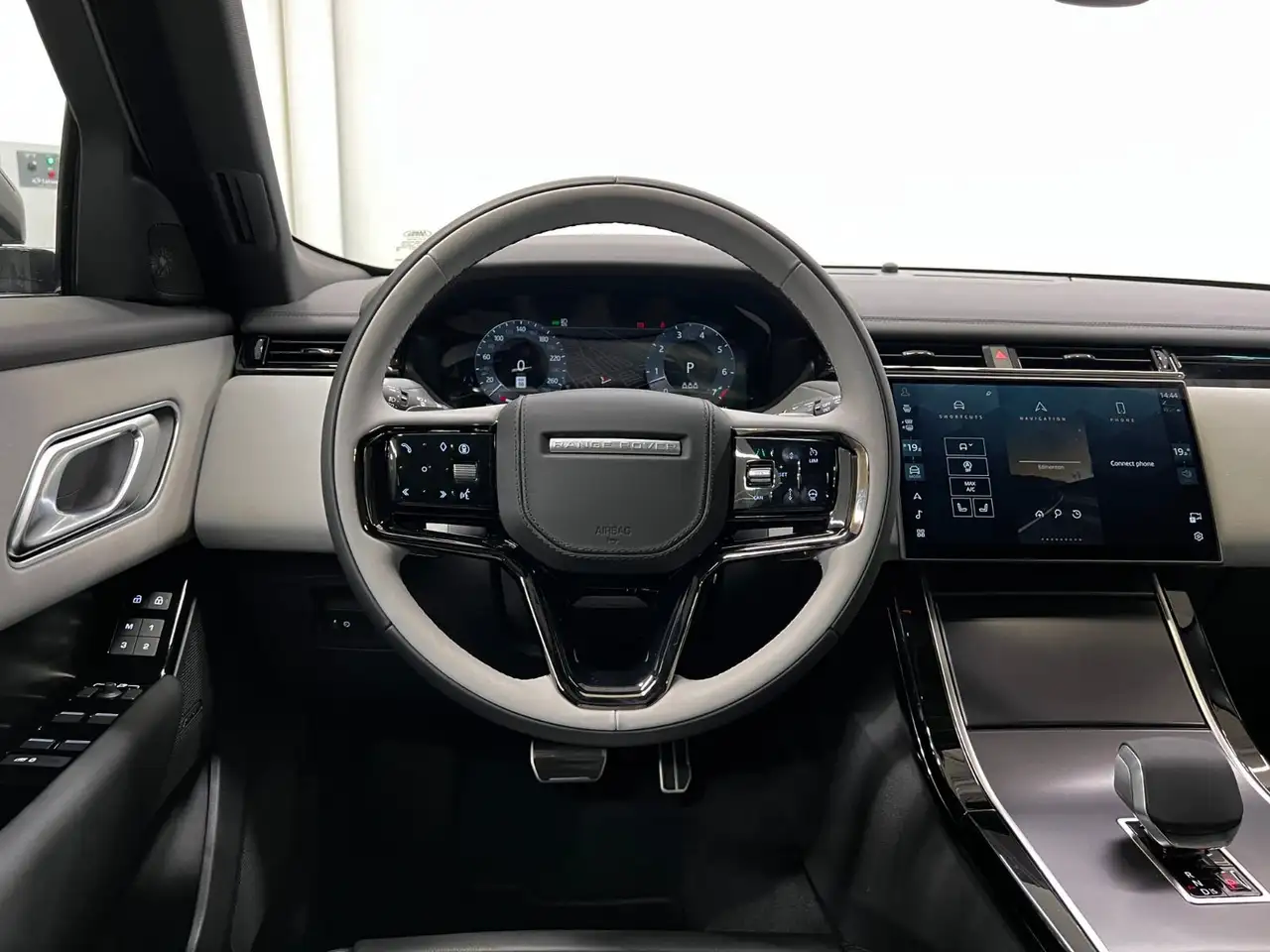 Land Rover Range Rover Velar снимка Land Rover Range Rover Velar