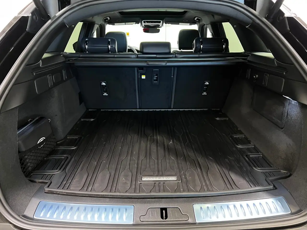 Land Rover Range Rover Velar снимка Land Rover Range Rover Velar