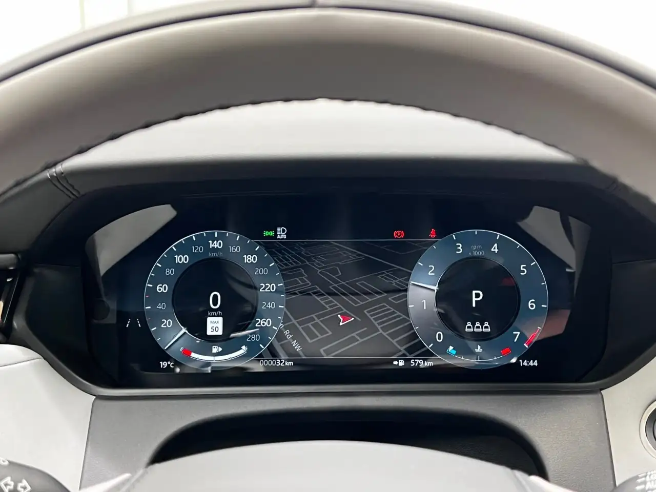 Land Rover Range Rover Velar снимка Land Rover Range Rover Velar