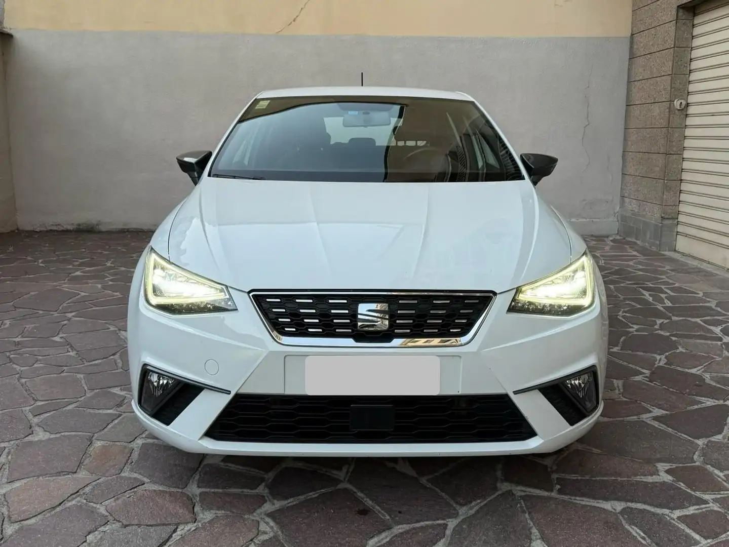 SEAT Ibiza Ibiza 1.0 Xcellence 75cv Bianco - 1