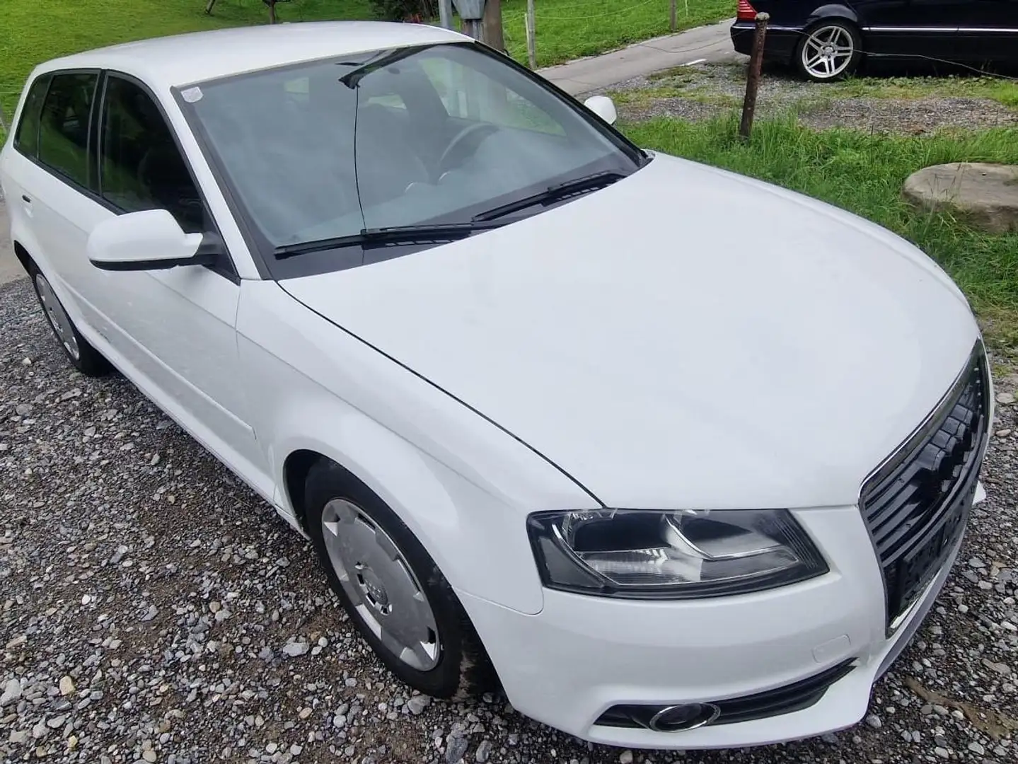 Audi A3 A3 2,0 TDI quattro S-line Weiß - 1