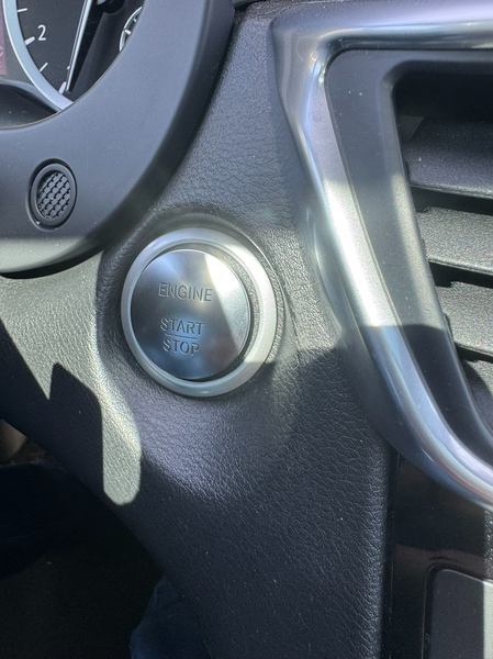 Infiniti Q30 2.0/AWD/Q30S/360°/Pano/Alcantara — photo 39