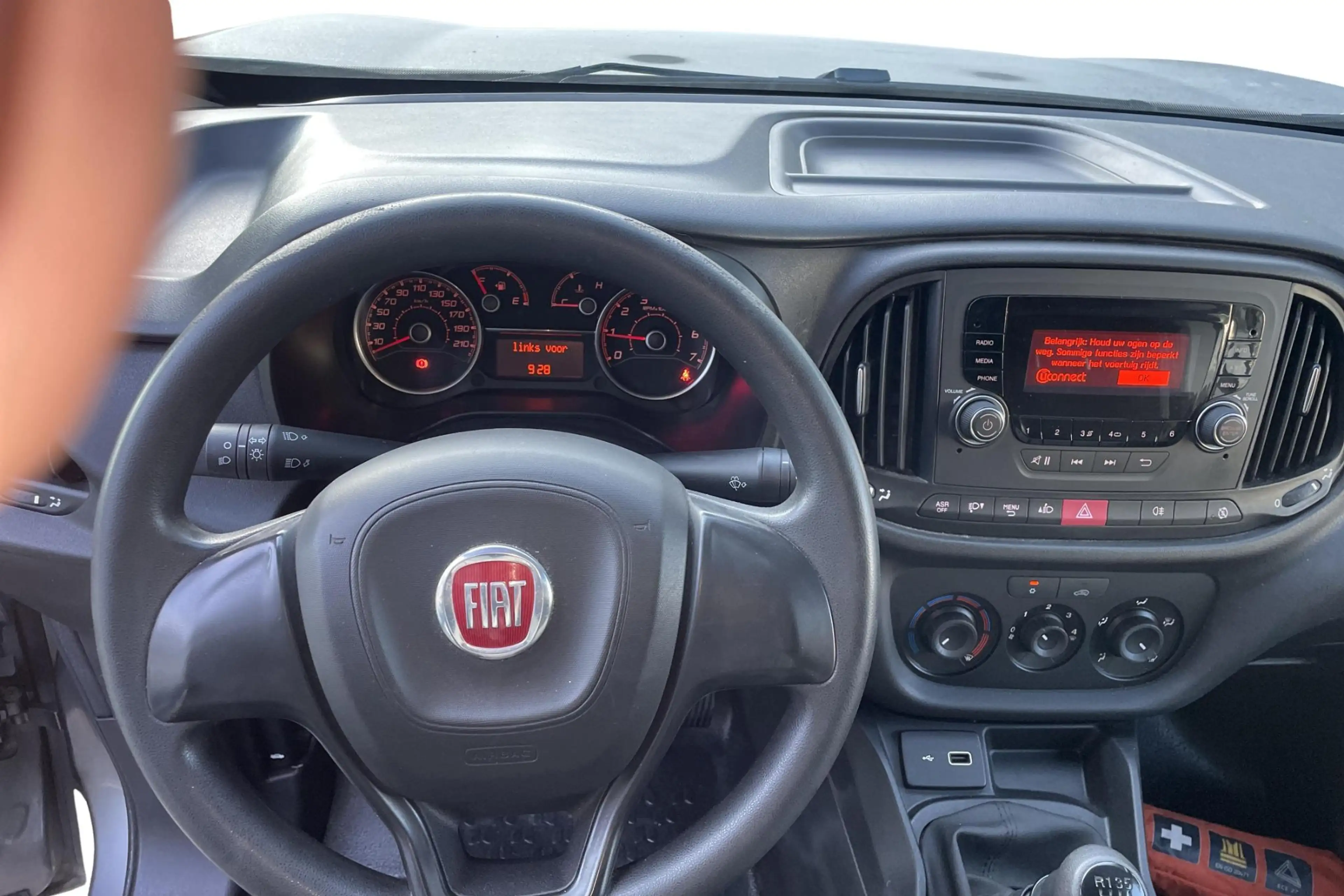 Fiat Doblo Cargo 1.6 Multijet 105 SX LWB 3 zit — photo 12