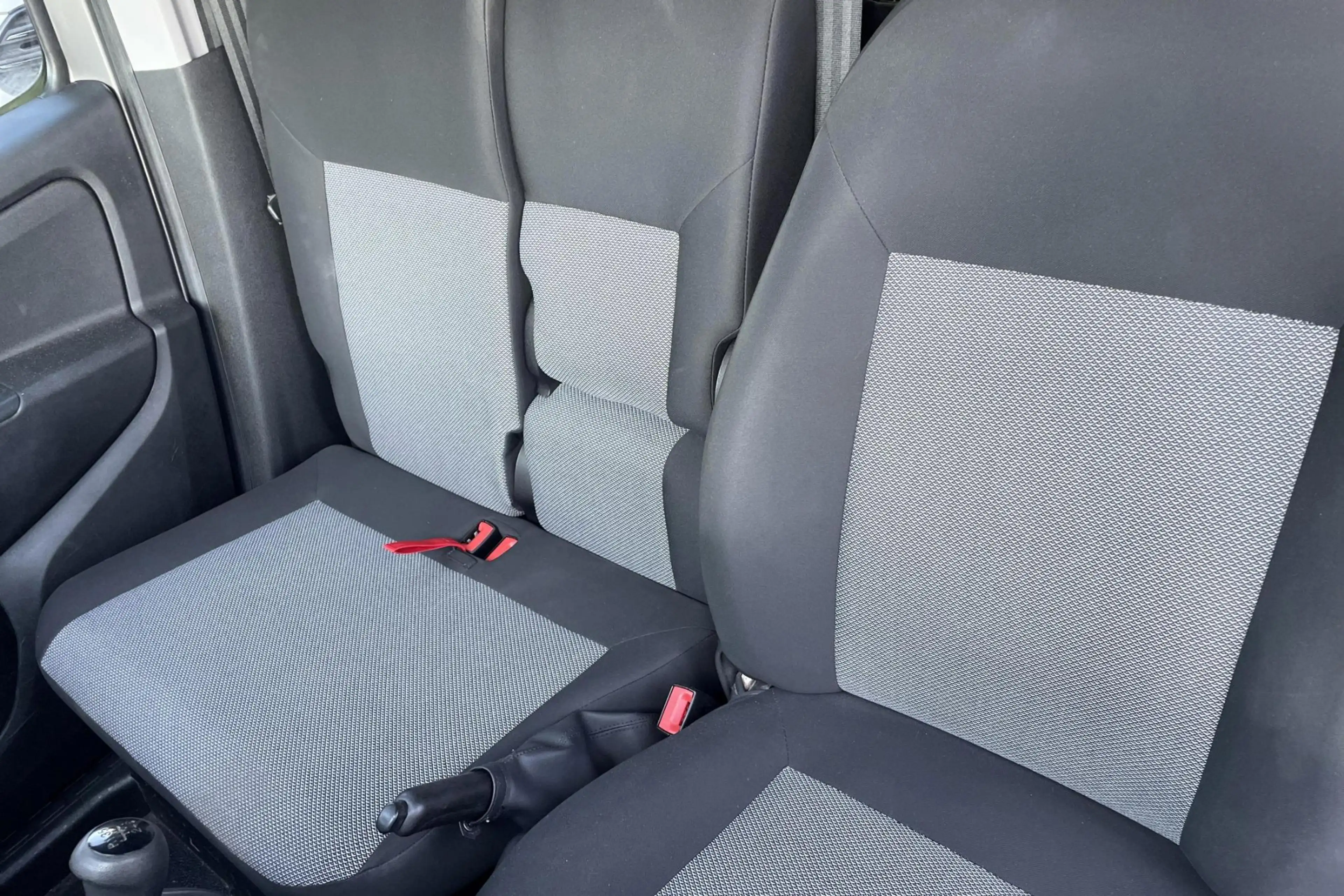 Fiat Doblo Cargo 1.6 Multijet 105 SX LWB 3 zit — photo 15